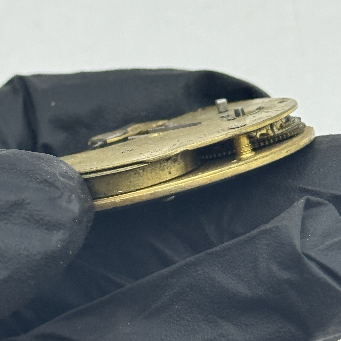 40.7mm French Royal Exchange London Antique Pocket Watch Movement FOR PARTS