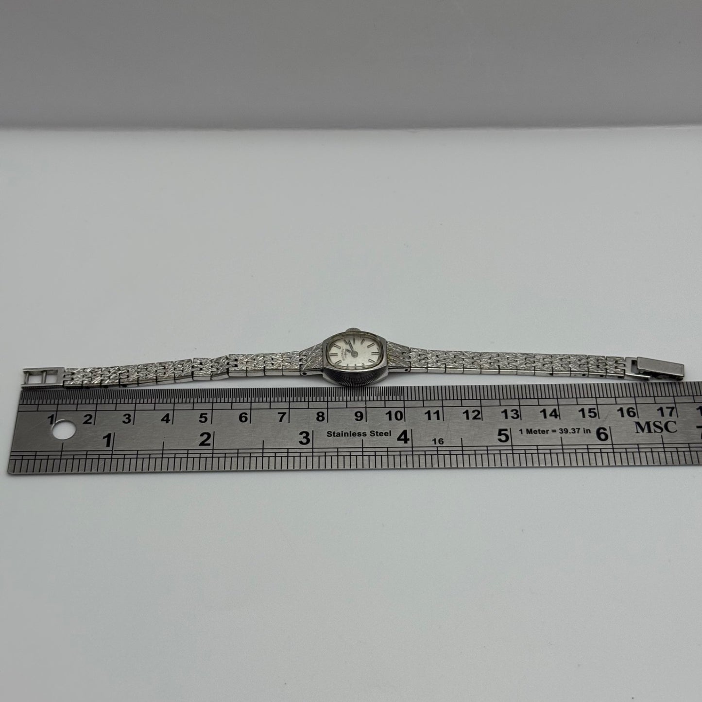 Vintage Rotary Ladies Watch Mechanical Working Keeping Time Swiss Made 14mm