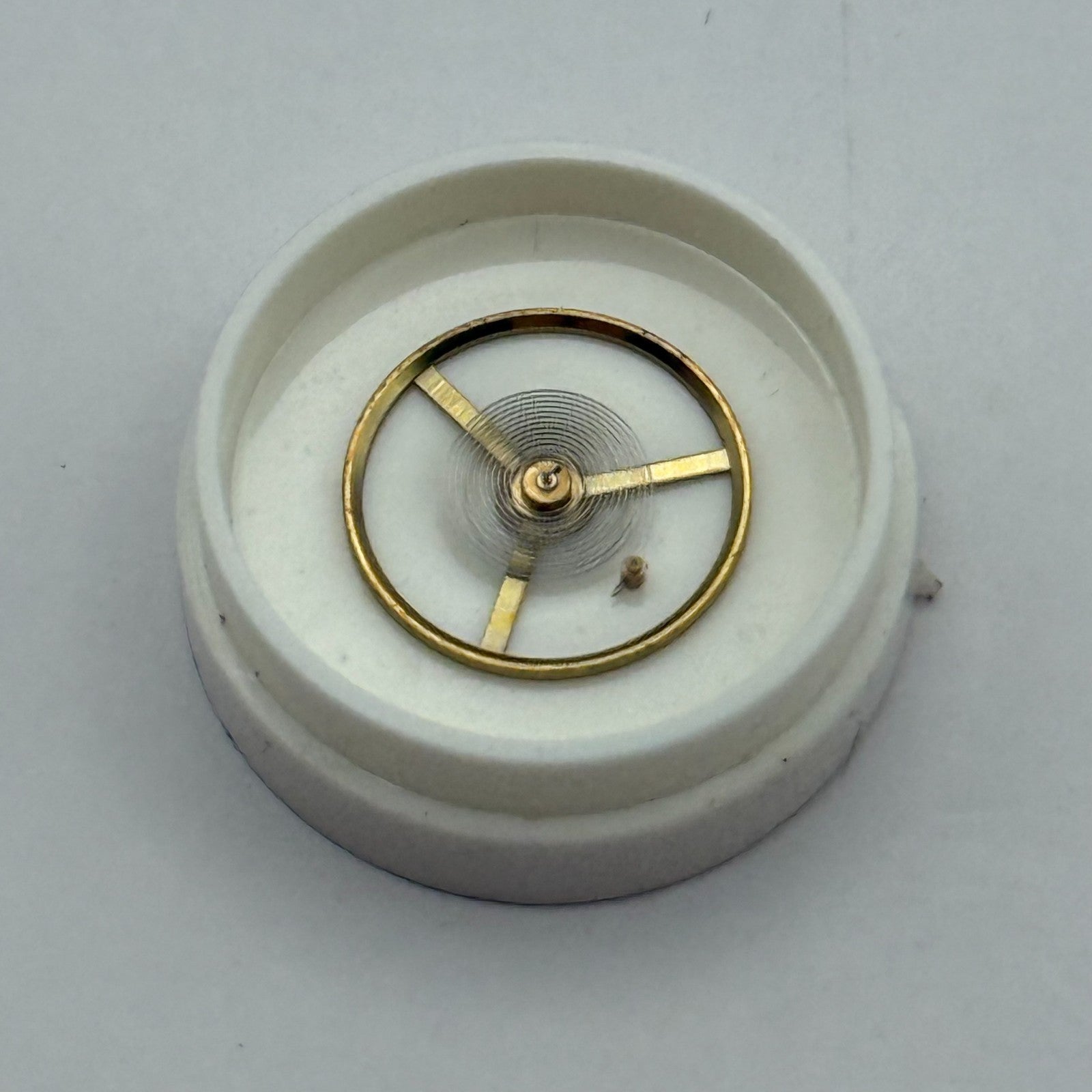 c.603 Balance Wheel Complete And Spring 10½’’’ Watch Movement Parts NOS