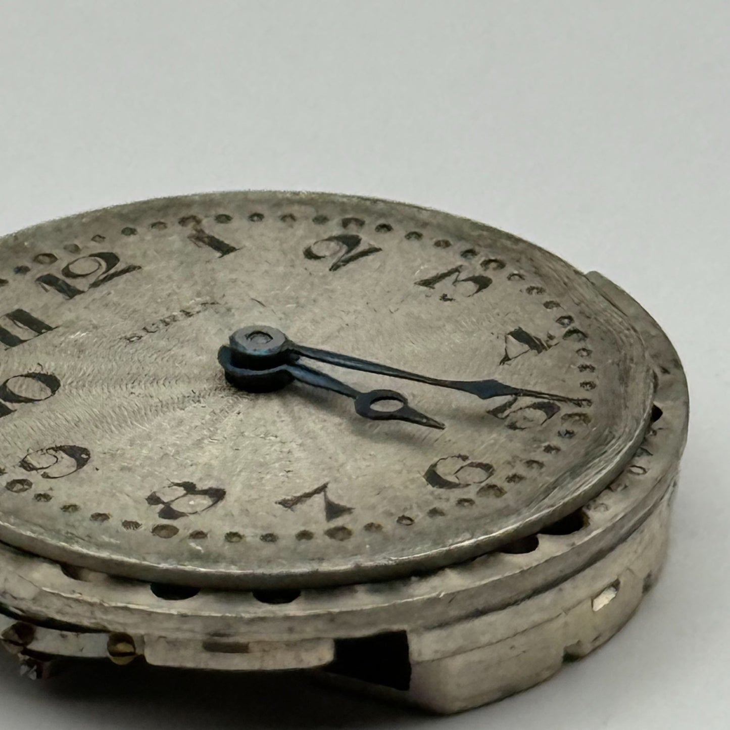 Buren 15 Jewels Watch Movement Manual Wind Vintage Swiss Parts Repair 23.7mm