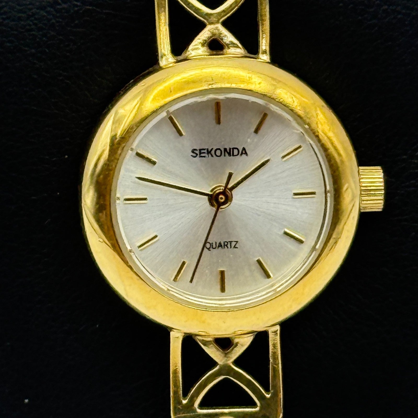 22mm Working Ladies Sekonda Gold Tone Panel Bracelet Quartz Watch 6 Inches