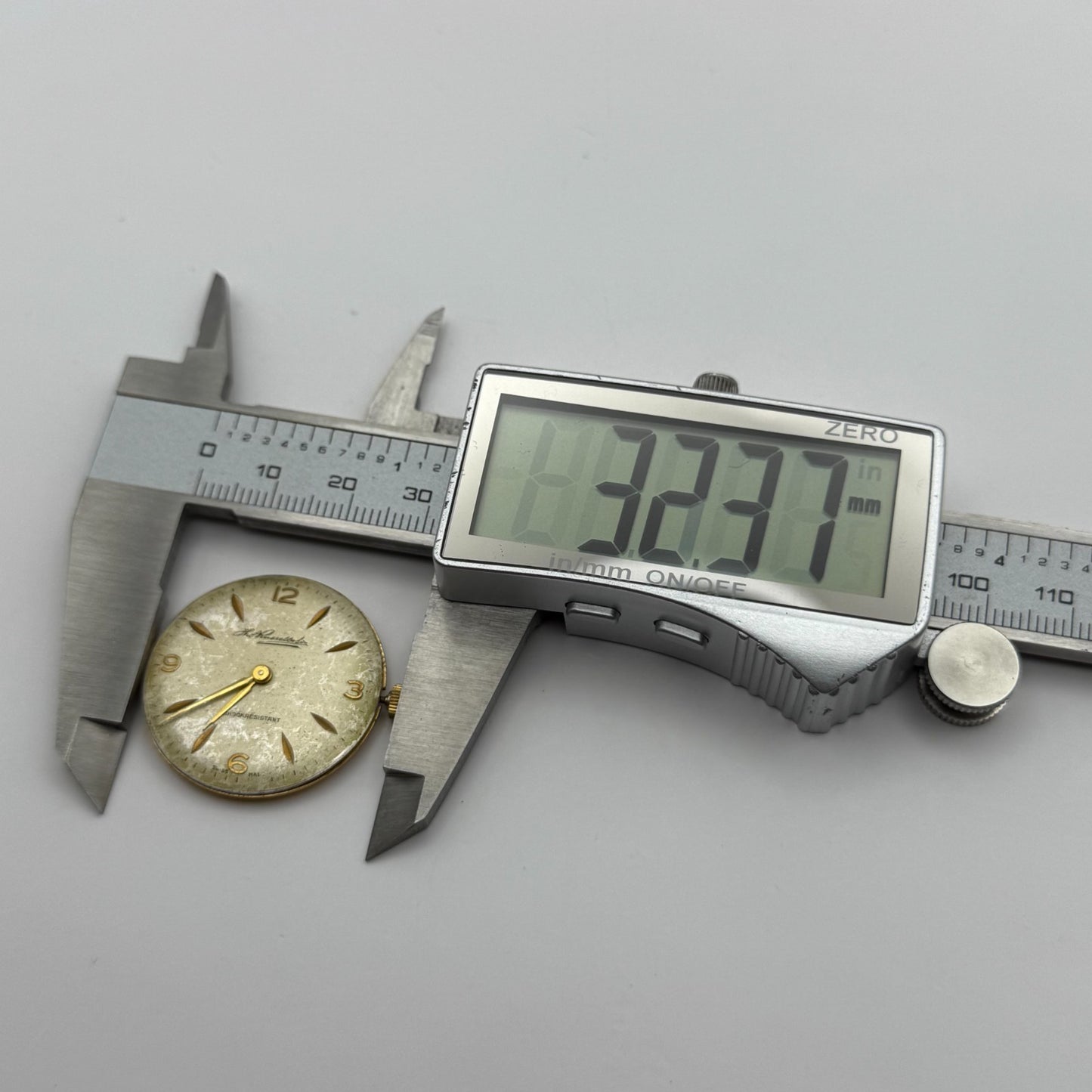 Buser 15A Thomas Russell & Son Watch Movement Running Manual Wind Parts 29.8mm