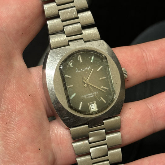 35mm FHF ST 964 Accurist Shock Master Men’s Wristwatch For Parts / Repair Swiss
