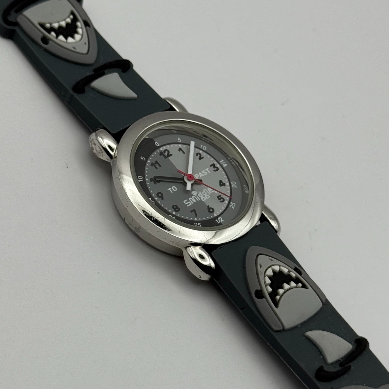 Smiggle Kids Quartz Watch Grey Dial Shark Print Strap Working 27mm NO CLASP