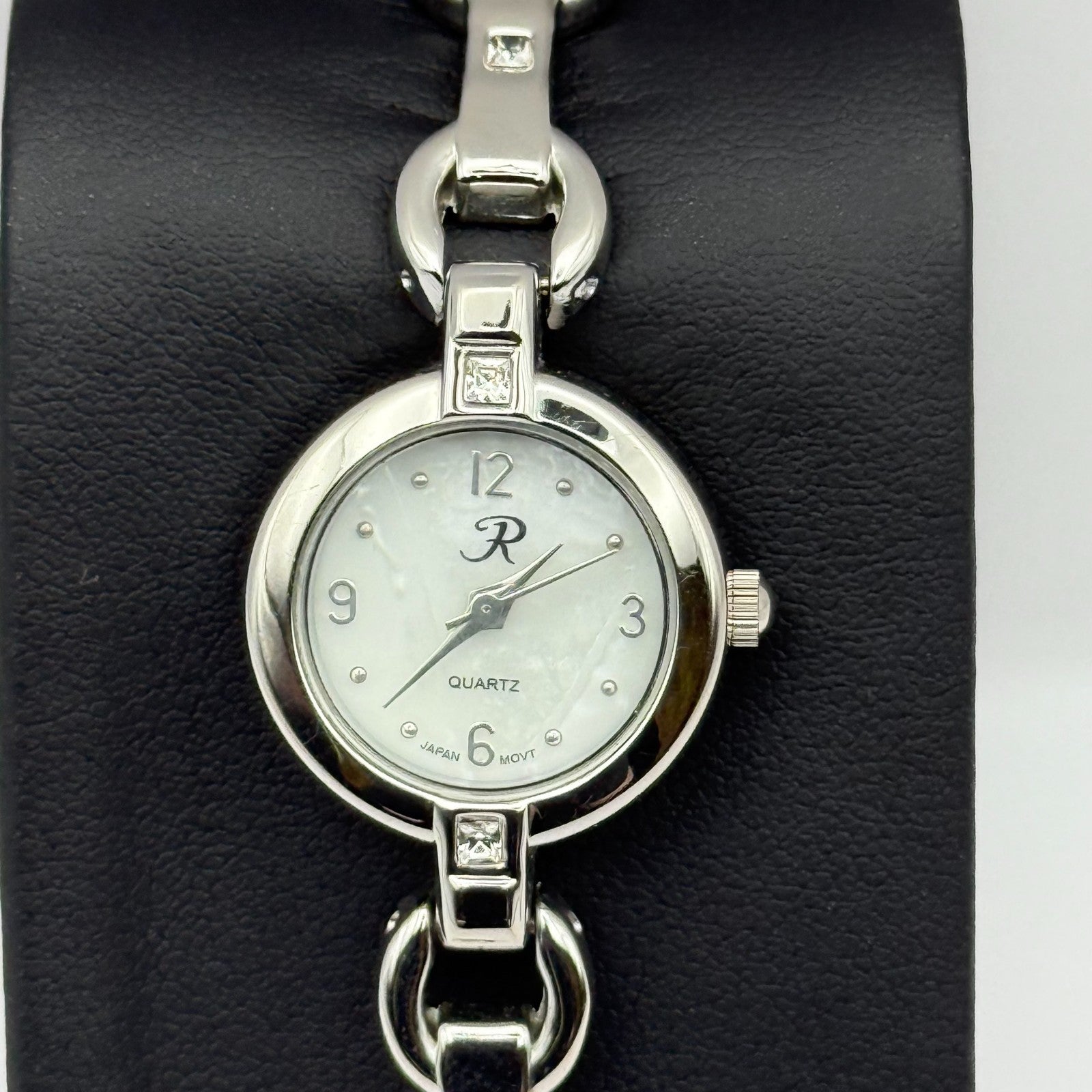 R Ladies Quartz Watch Silver Tone Bracelet Working 22mm New Battery