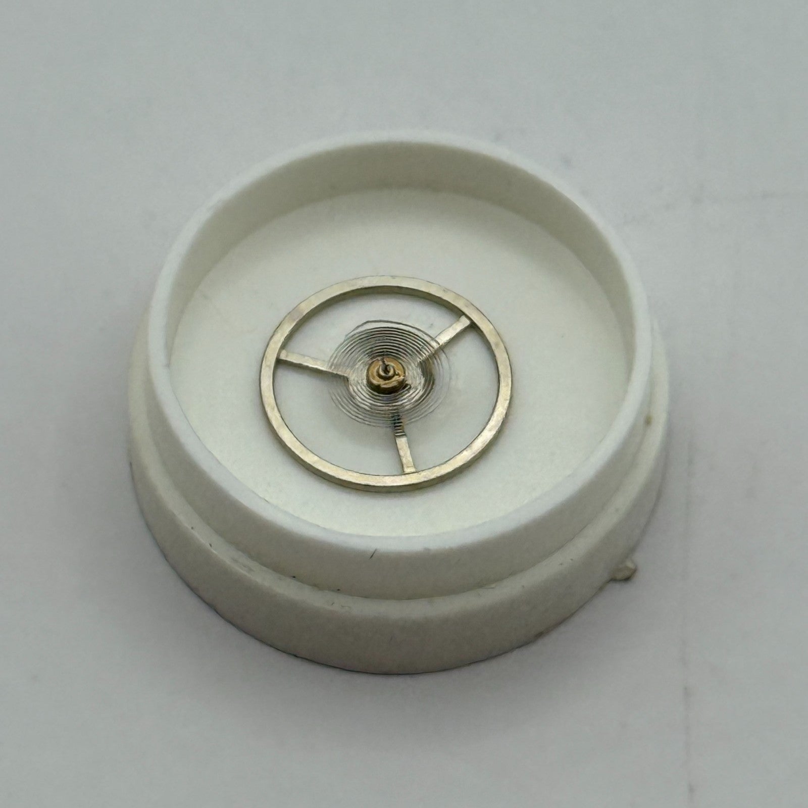 EB 8361 8365 8367 Balance Complete 8¾’’’ Renata 1597 M Watch Movement Parts