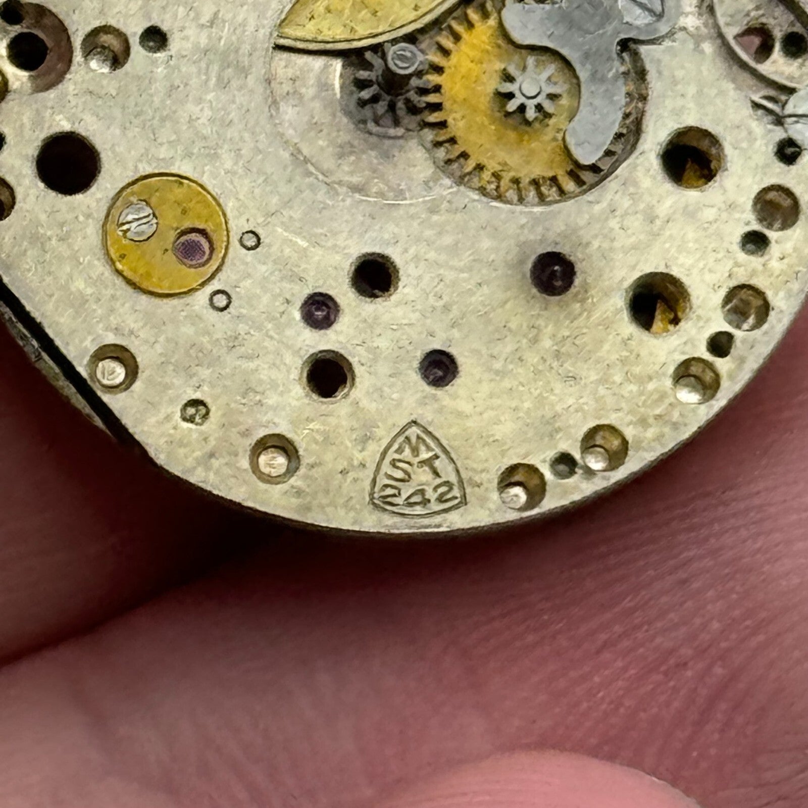 23.6mm Roamer MST 242 Manual Wind 15 Jewels Swiss Watch Movement PARTS SPARES