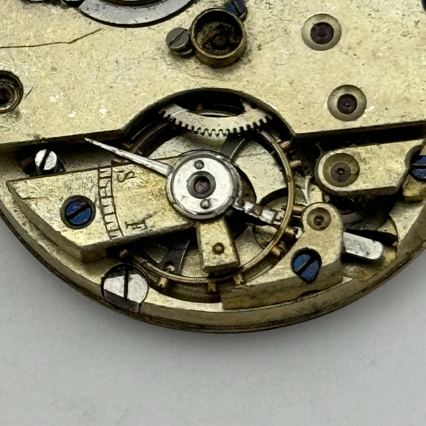 33.7mm Antique Unidentified Key Wound Pocket Watch Movement Dial PARTS REPAIR