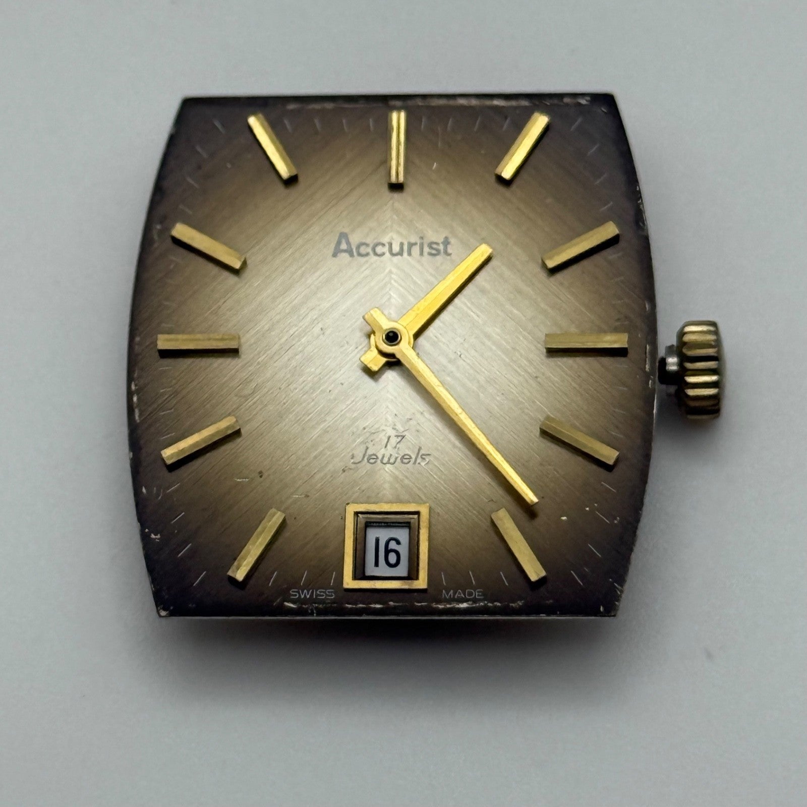 FHF ST 96-4 Watch Movement Running Accurist Date Manual Vintage Parts 25.9mm