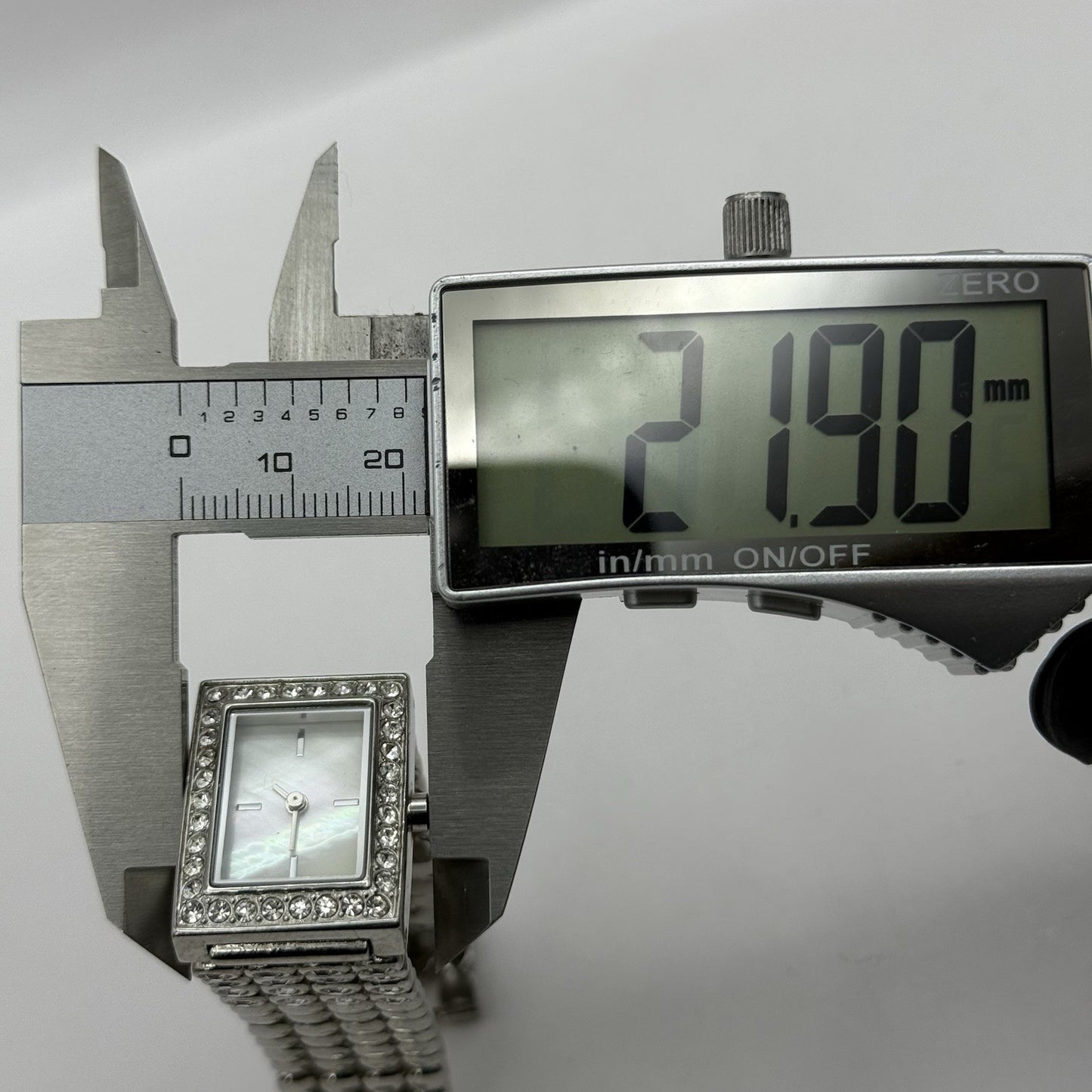 20mm Working Ladies Accessories New Look Silver Tone Jewelled M.O.P Quartz Watch