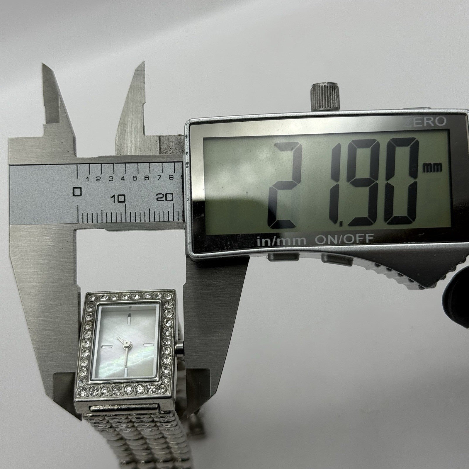 20mm Working Ladies Accessories New Look Silver Tone Jewelled M.O.P Quartz Watch