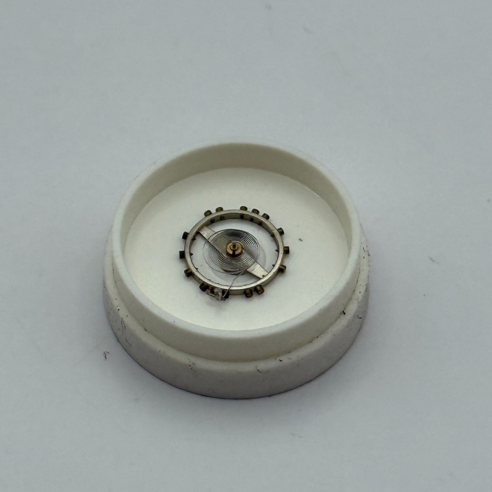 FEF 270 Balance Wheel Complete And Spring 5¼''' 173 M Watch Movement Parts 