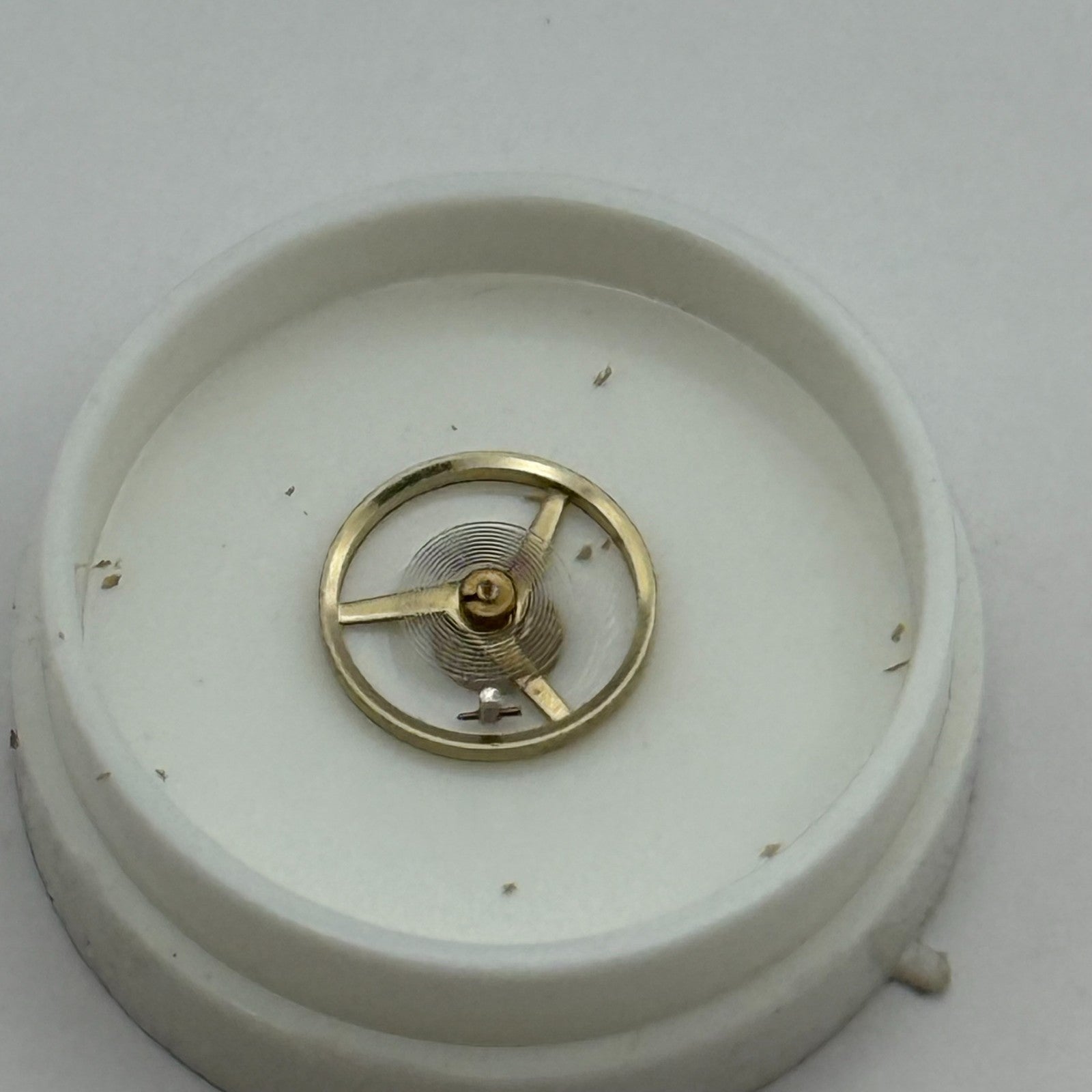 FEF 6620 Balance Wheel Complete And Spring 5½’’’ 1450 M Watch Movement Parts 