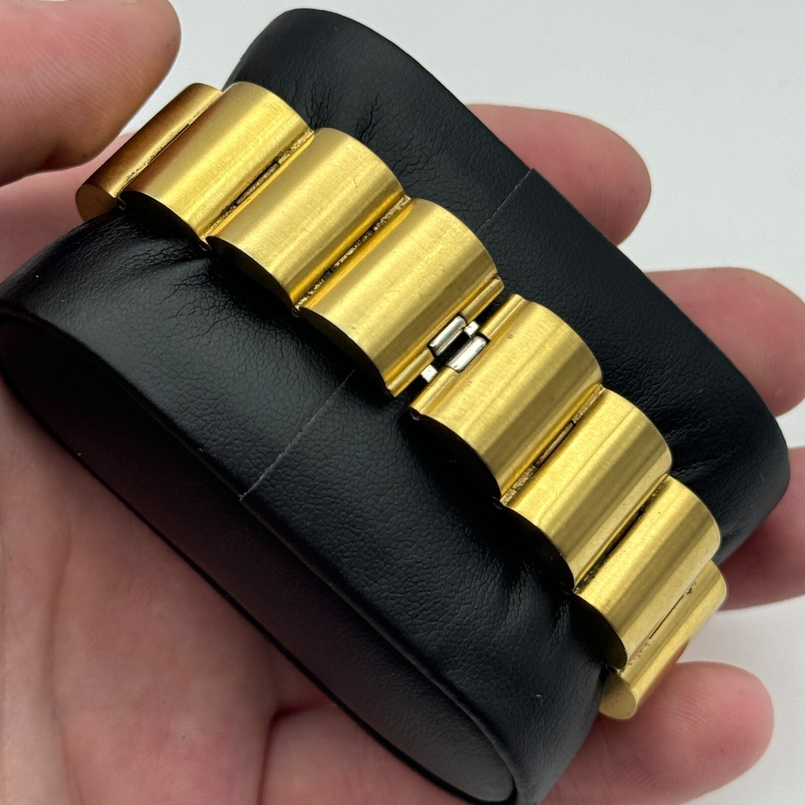 19mm Working Alfex 5301-R-D Plum Design Gold Plated Vintage Quartz Watch 6 Inch