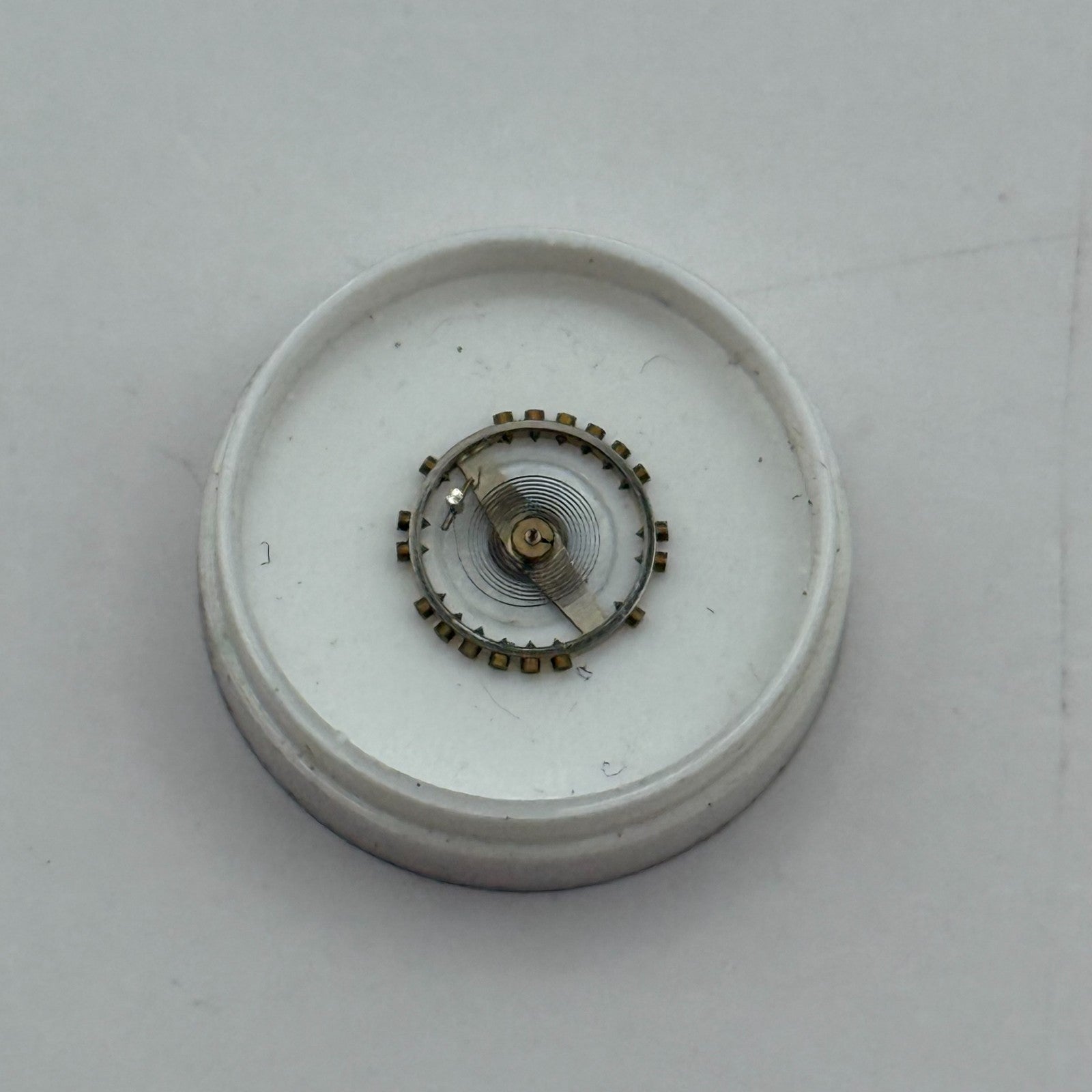 FHF 60 Balance Wheel Complete And Spring 6/8''' 200 M Watch Movement Parts NOS