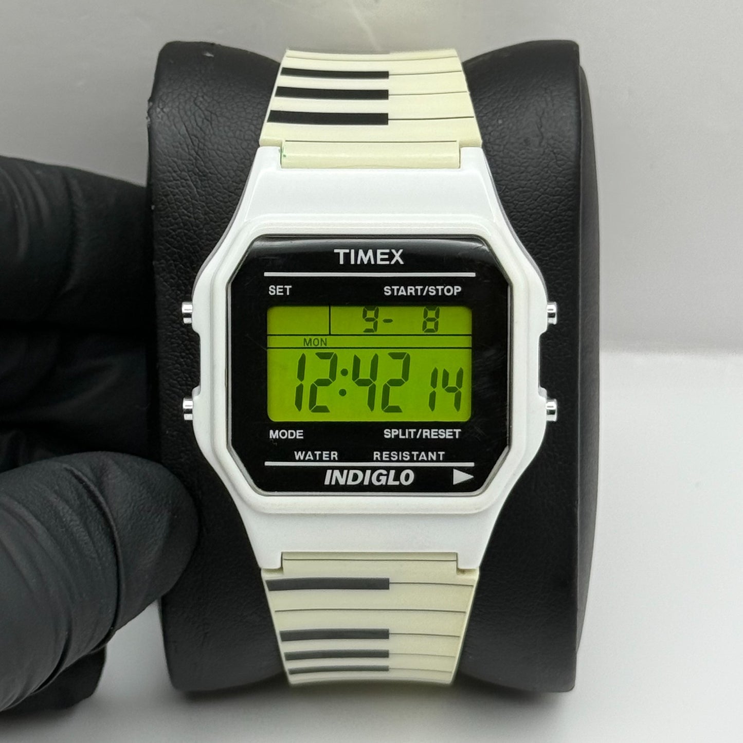 Timex Indiglo Digital Quartz Watch Piano Strap White Black Strap Working 34mm