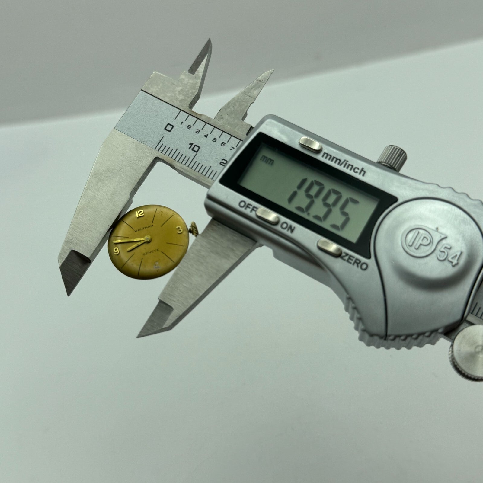 19.7mm Running Waltham ETA 2412 Ladies Manual Wind Swiss Watch Movement PARTS