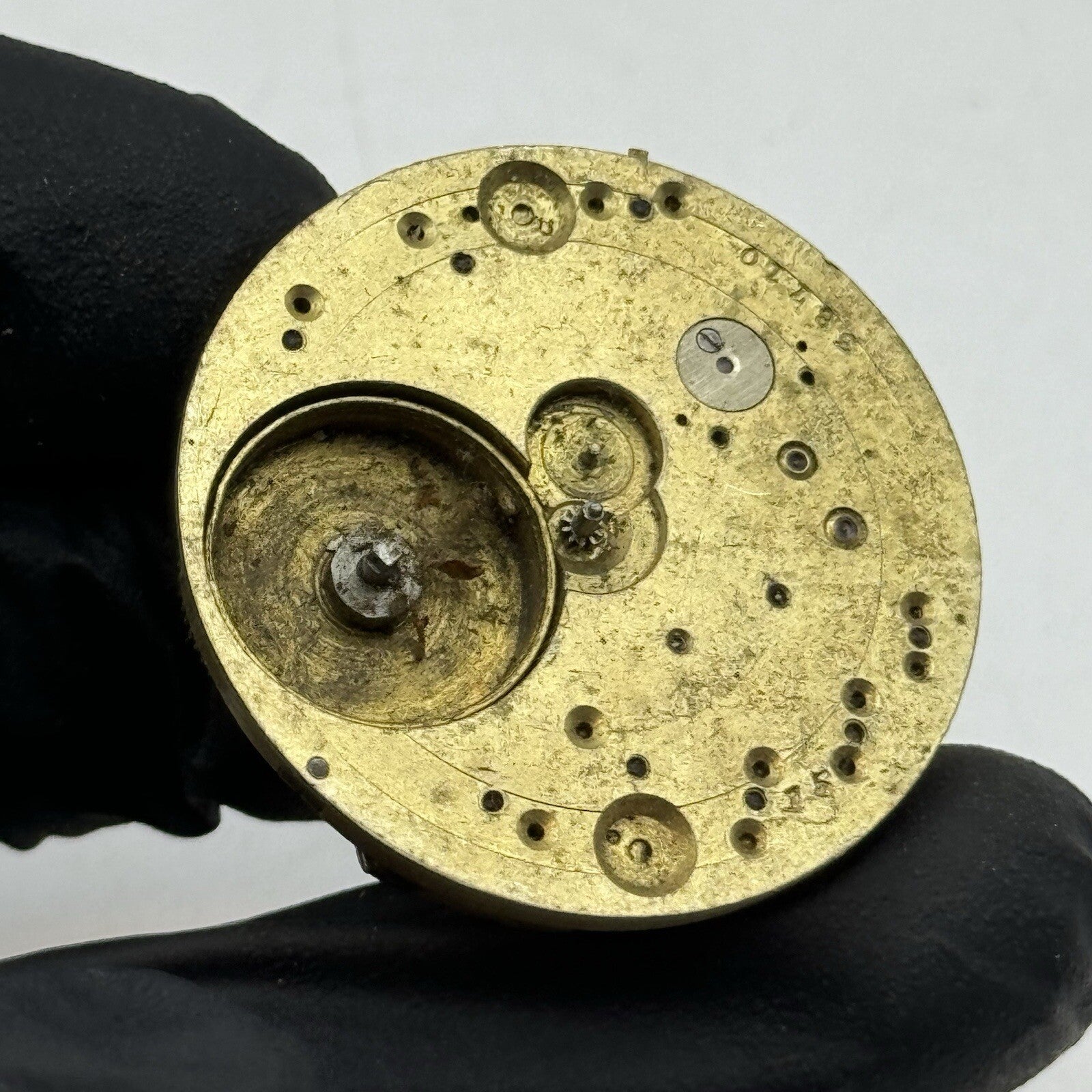 33.7mm Milleret Geneve Cylinder Watch Movement No Dial Hands FOR PARTS