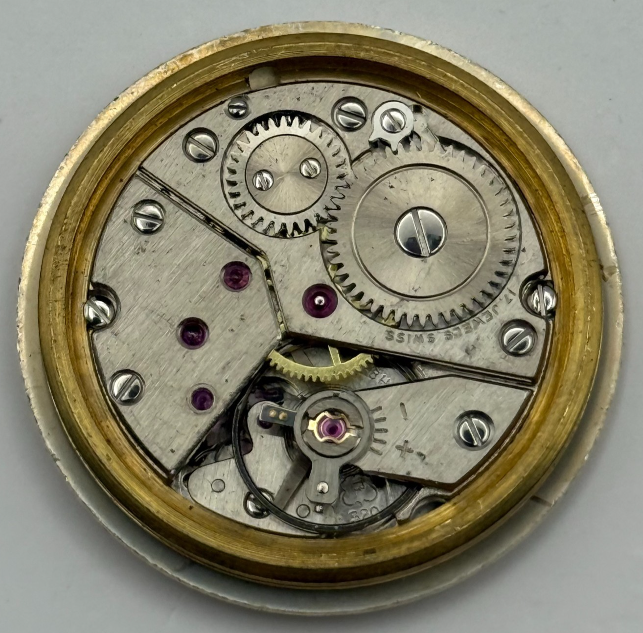 Peseux 320 Watch Movement Avia Manual Wind Vintage Swiss 17 Jewels Parts 30.4mm