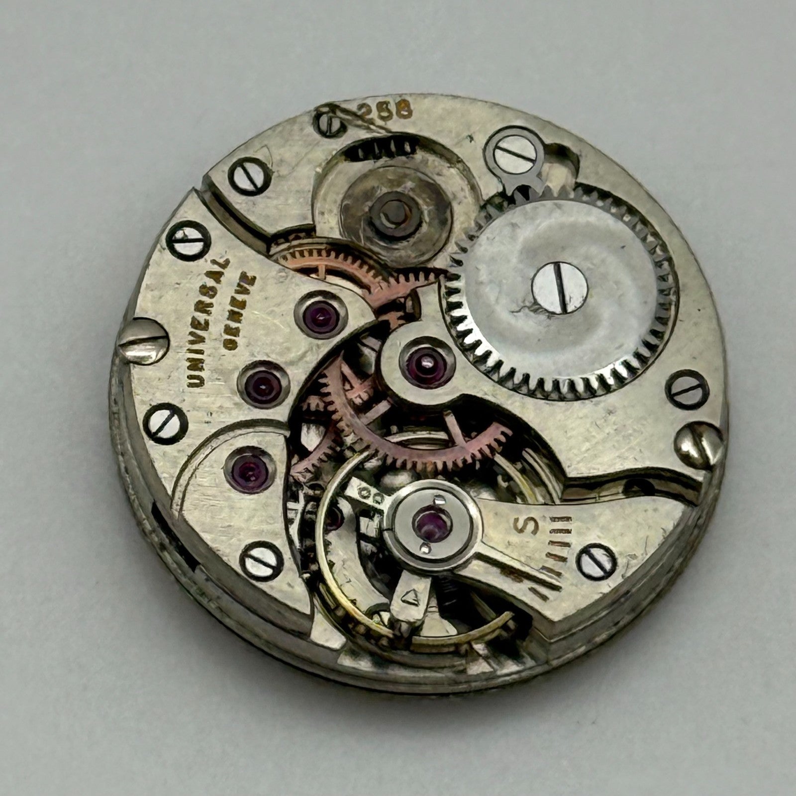 19.9mm Vintage Universal Geneve 258 Manual Wind Watch Movement PARTS REPAIR