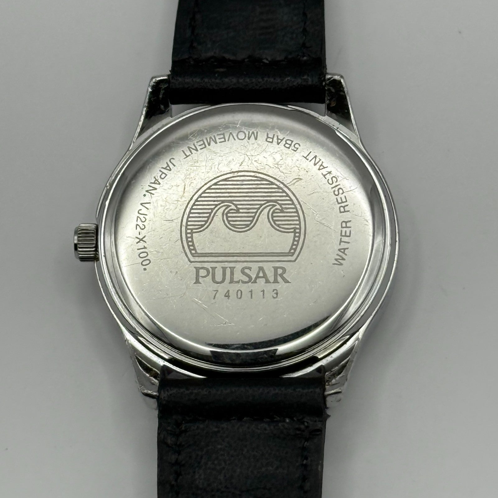 Pulsar Ladies Quartz Watch Date Dial Diamond Markers Leather Strap Working 27mm