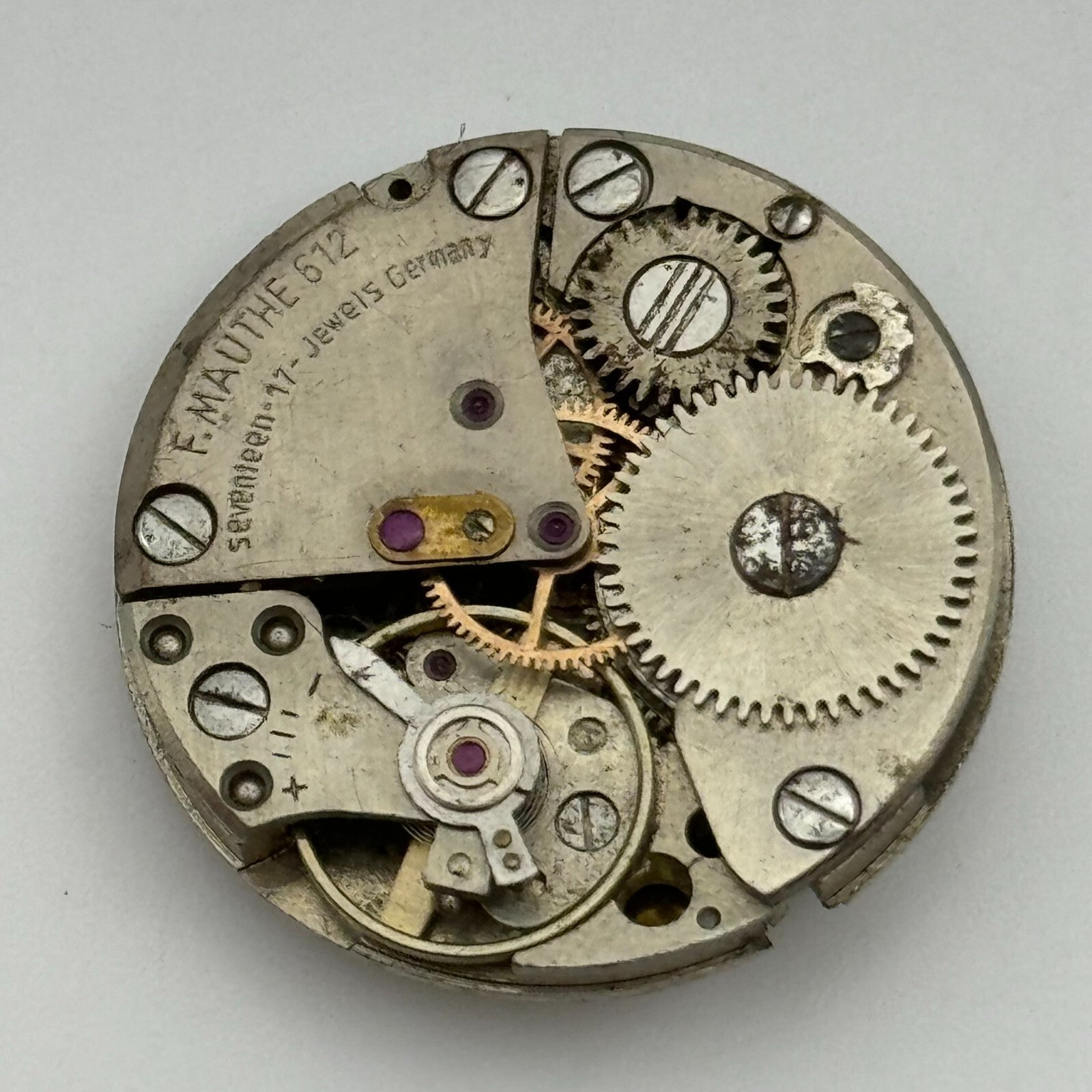 23.8mm F.Mauthe 612 German Manual Wind 17 Jewels Watch Movement Vintage PARTS