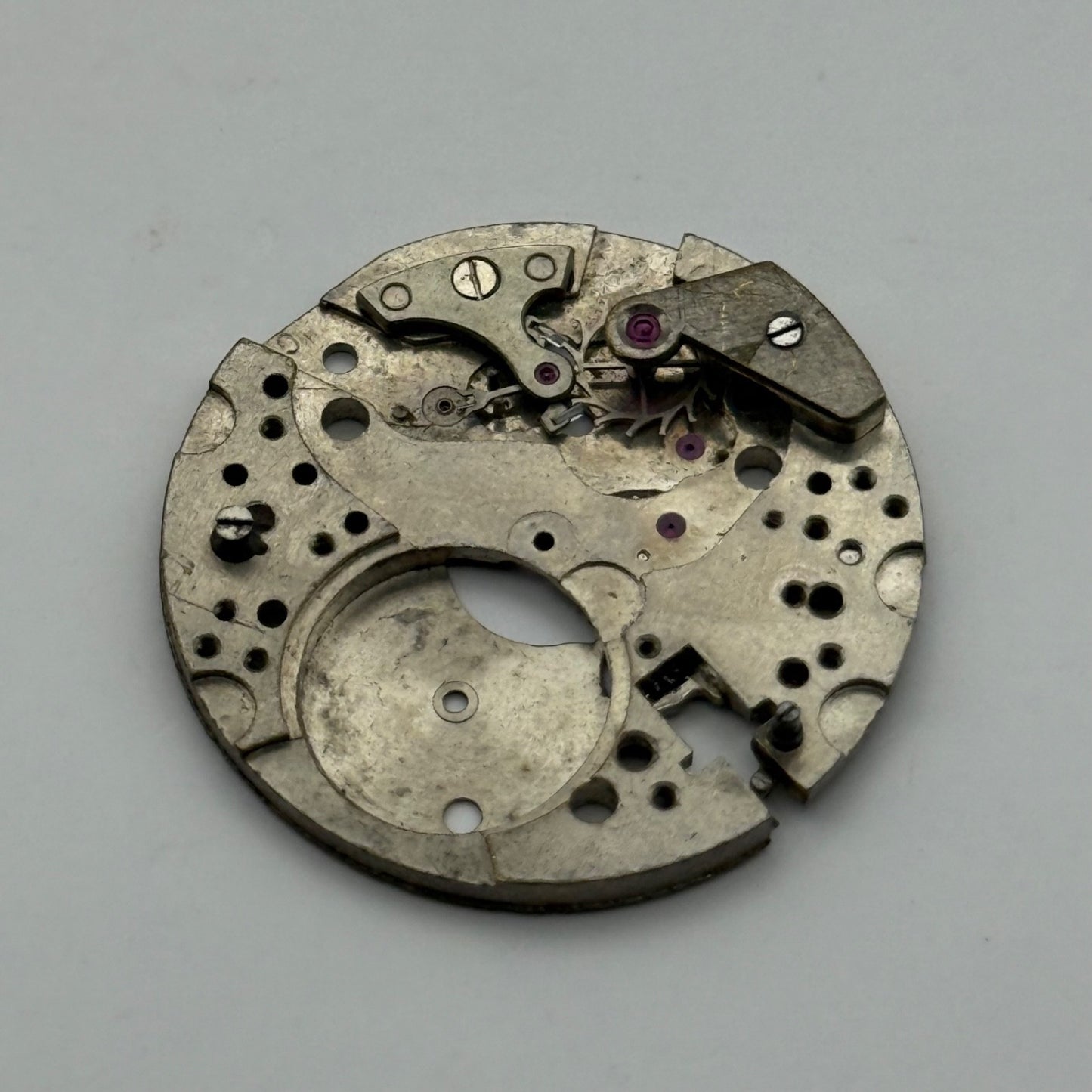 AS 1002 Watch Movement Manual Wind Vintage Swiss Incomplete Parts Repair 25.9mm