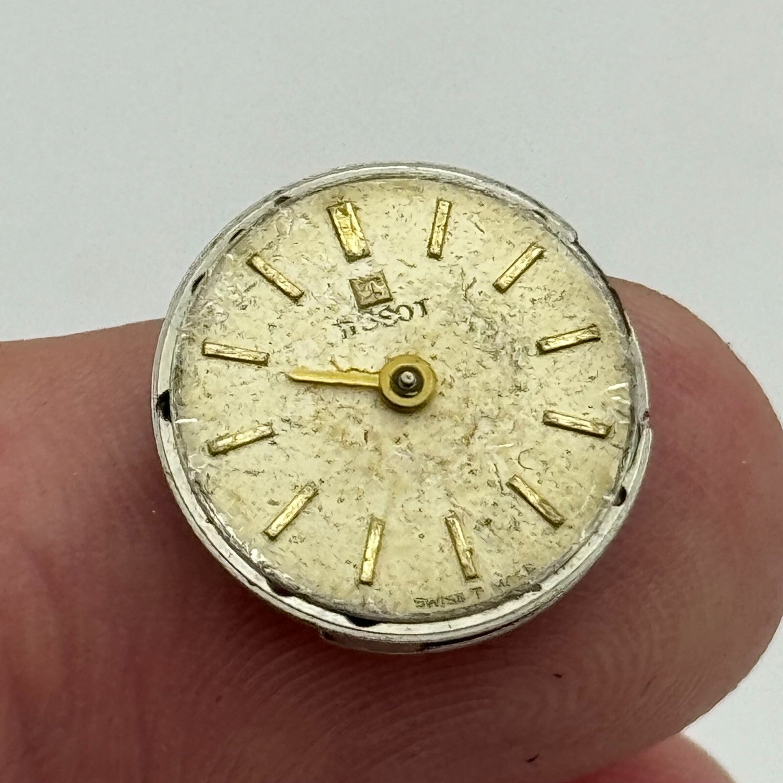 15.5mm Tissot 709-1 Balance Intact Swiss Manual Wind Watch Movement PARTS REPAIR