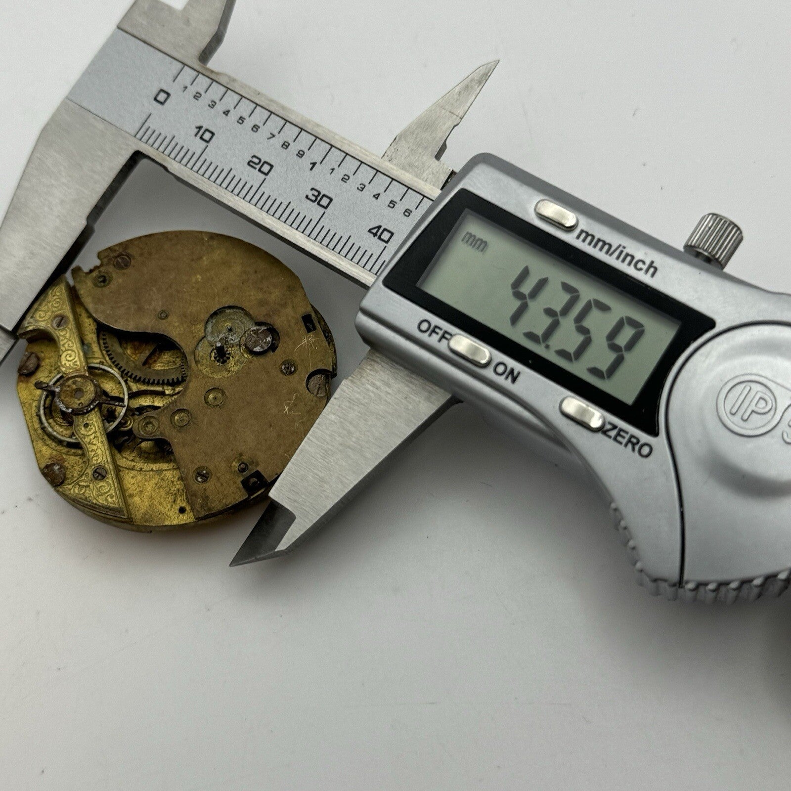 43.5mm Antique Hebdomas 8 Days Pocket Watch Movement To Restore Parts Repair