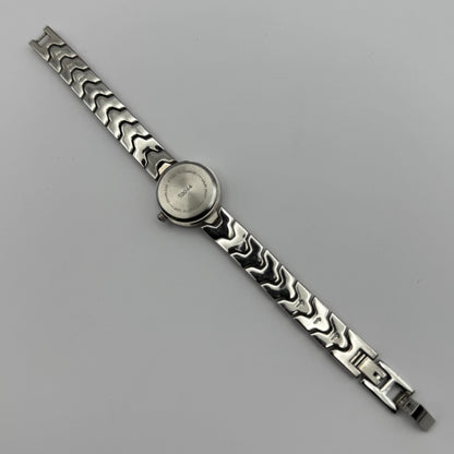 Henley Ladies Quartz Watch White Dial Silver Tone Bracelet Japan Working 21mm