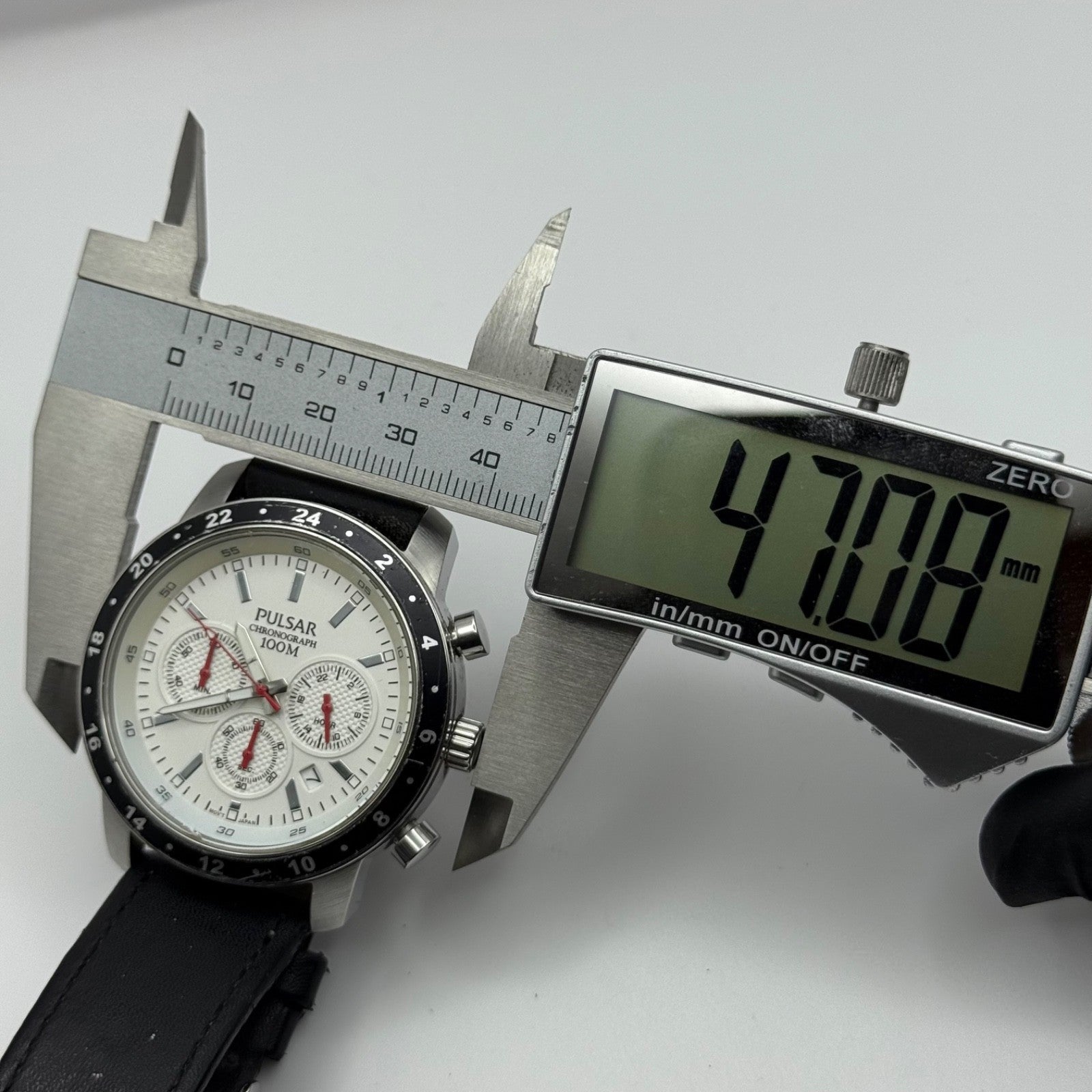 Pulsar Chronograph 100M Watch Men's Quartz VD53-X055 Working 43mm Japan Steel