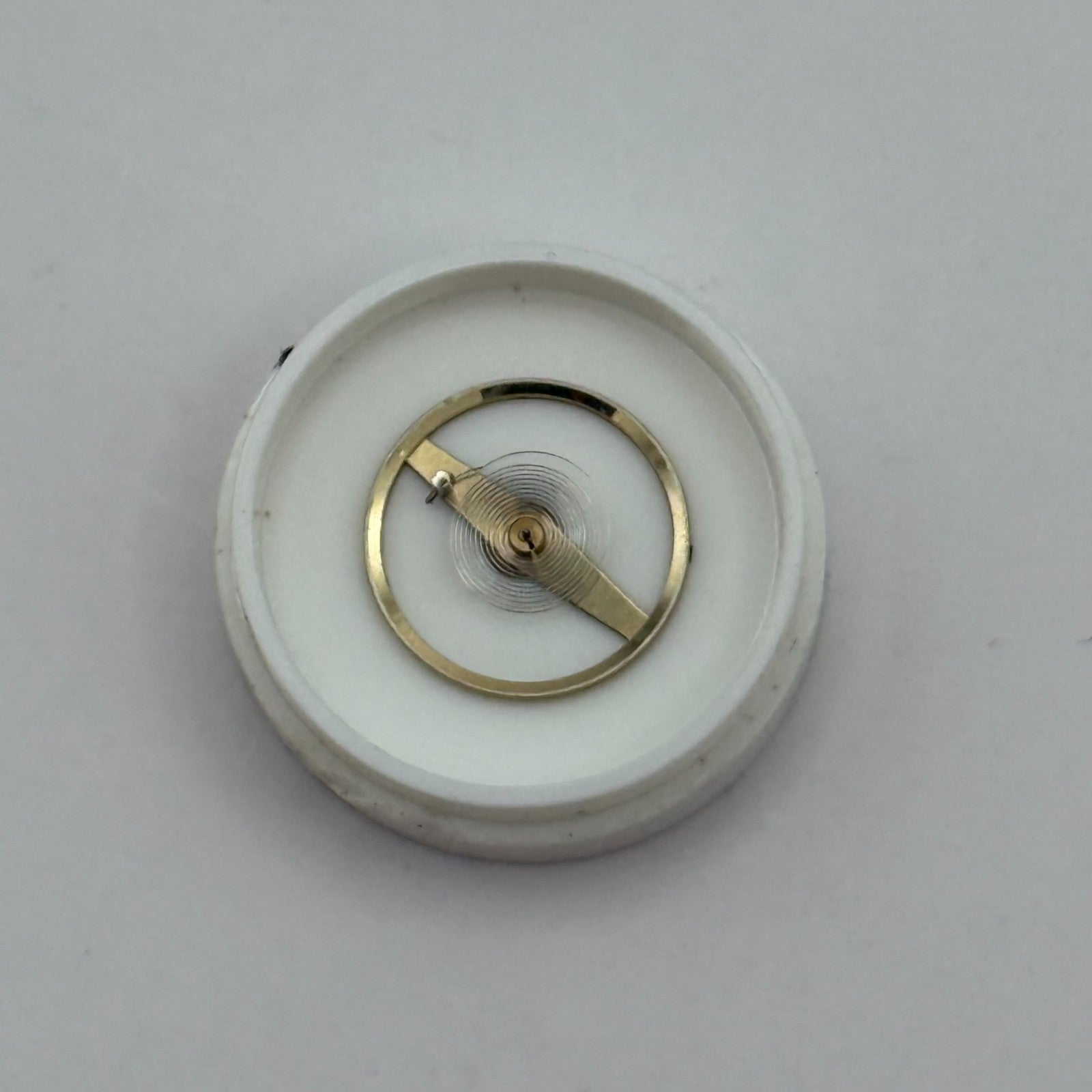 ST 1800 1805 Balance Wheel Complete And Spring  1508 M Watch Movement Parts NOS