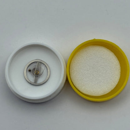 BFG 910 Balance Complete DGT Renata 827 Watch Movement Parts Vintage NOS Repair