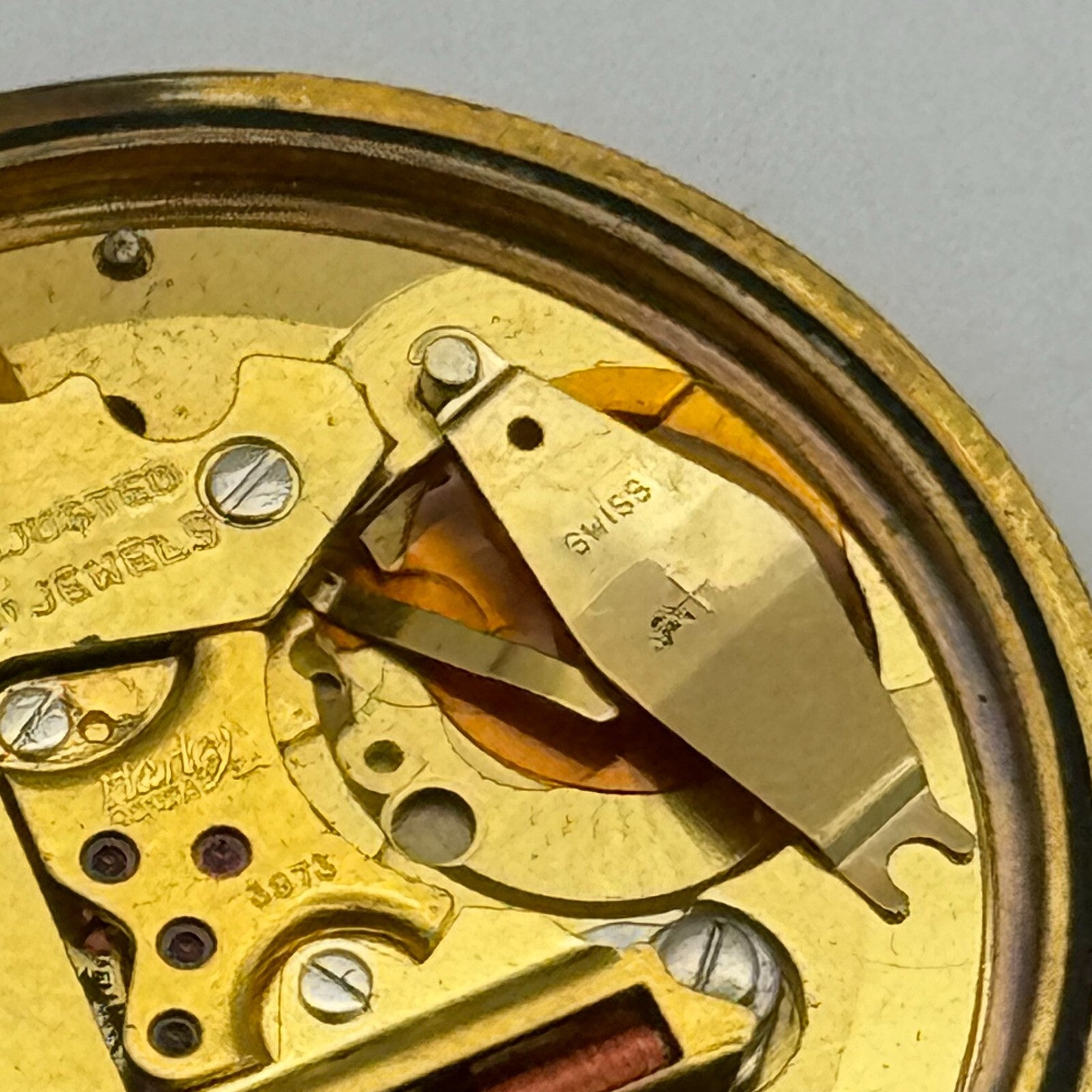 31.1mm Men’s Uno Harley Ronda 3873 Quartz Watch Movement Vintage PARTS SPARES