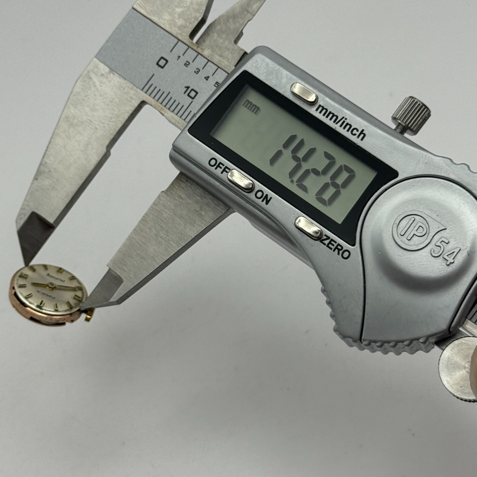 15.5mm Running ETA 2412 Accurist Manual Wind Swiss Ladies Watch Movement PARTS