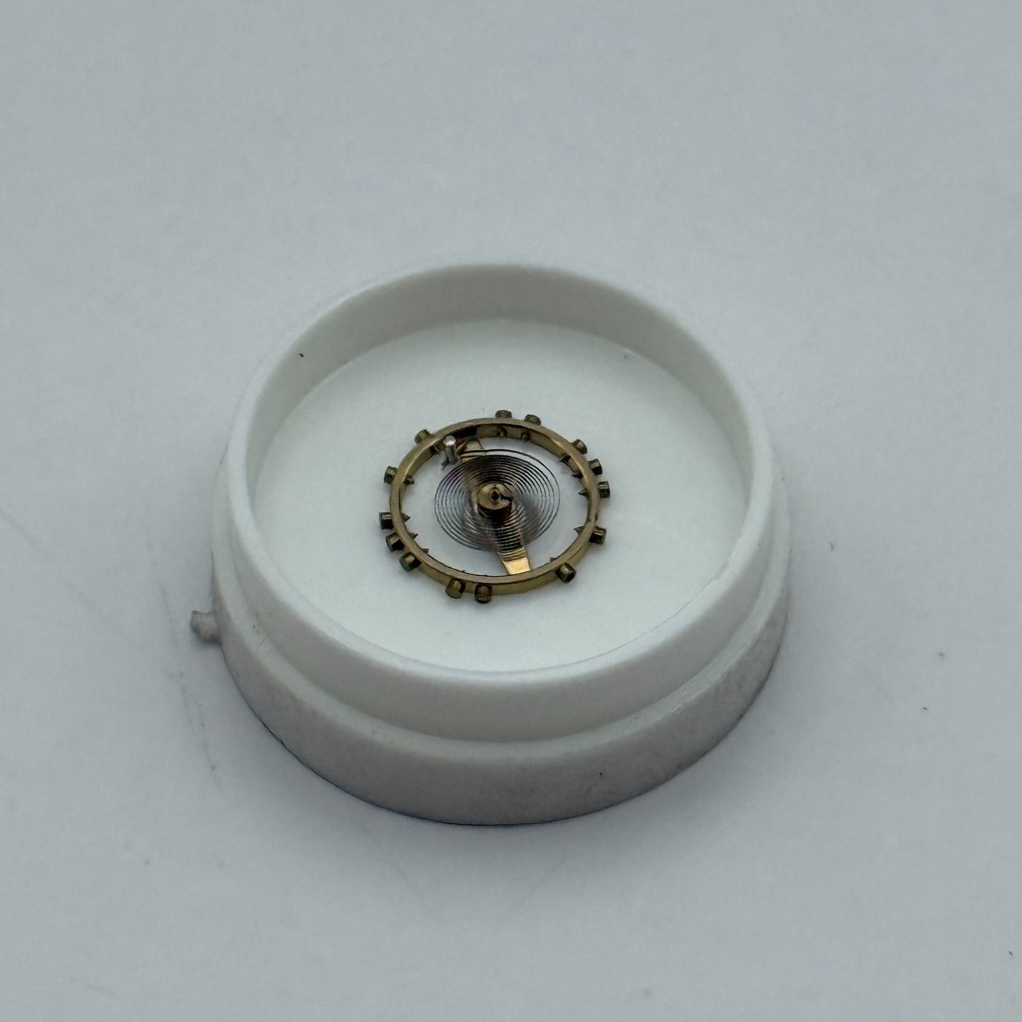 AS 1001 Balance Complete 7¾''' Renata 610 M Watch Movement Parts Vintage NOS