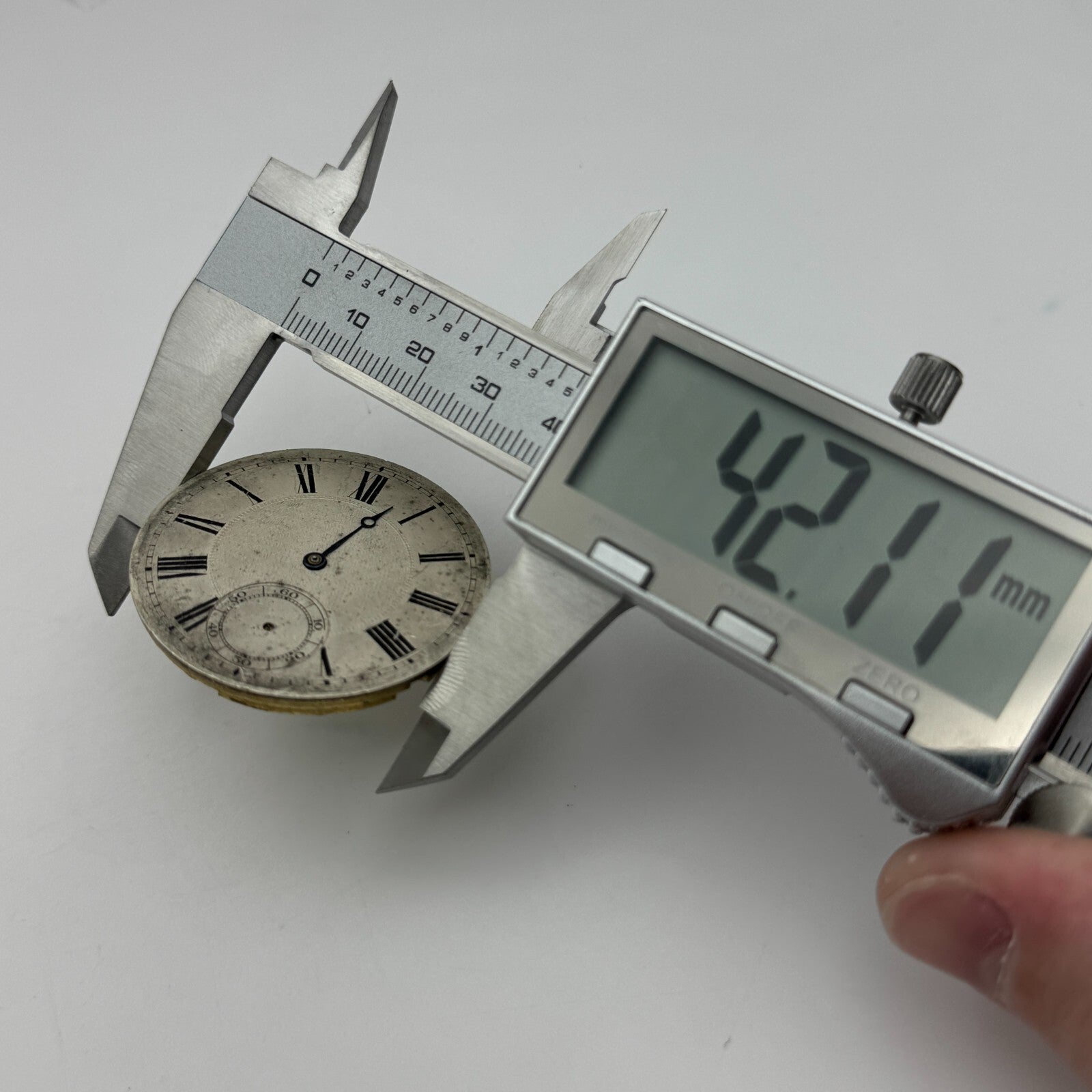 42.1mm Vintage Open Face Swiss Pocket Watch Movement PARTS REPAIR SPARES