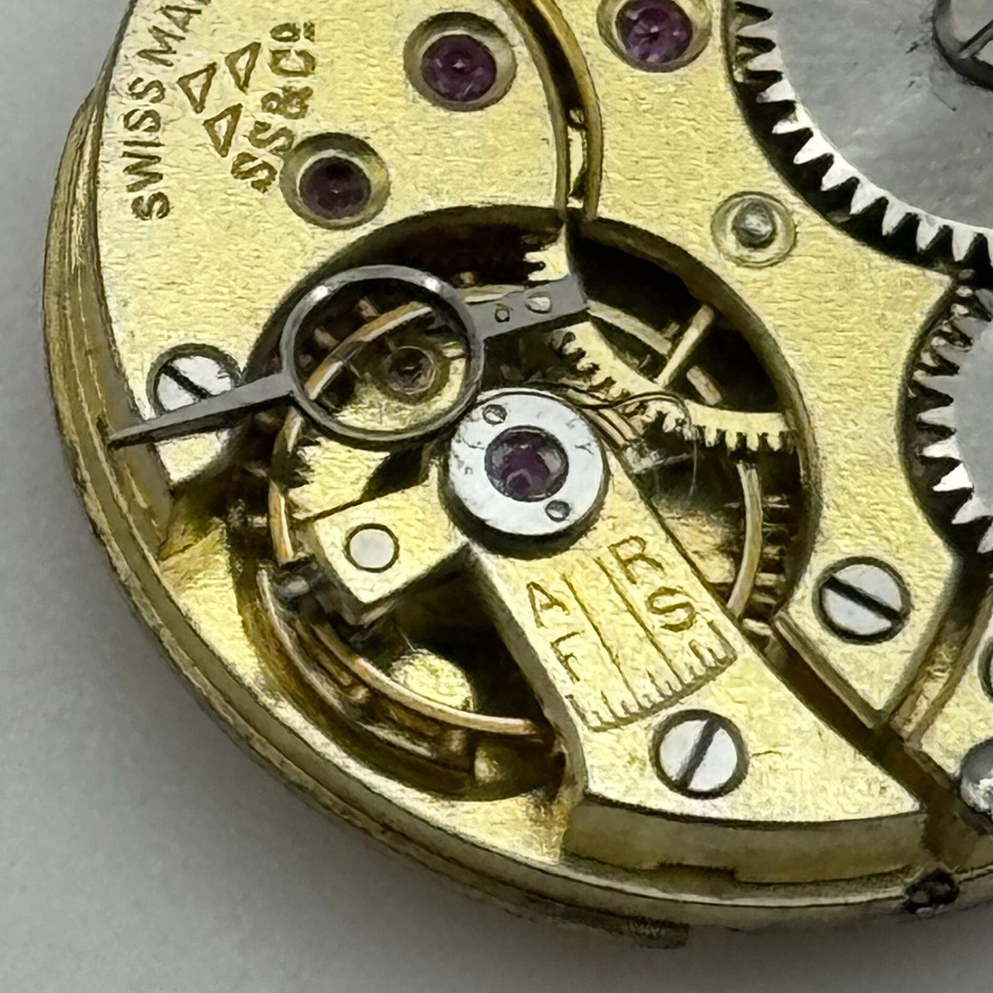 22.6mm High Grade Stauffer S S & Co 253 Swiss Watch Movement Vintage PARTS SPARE