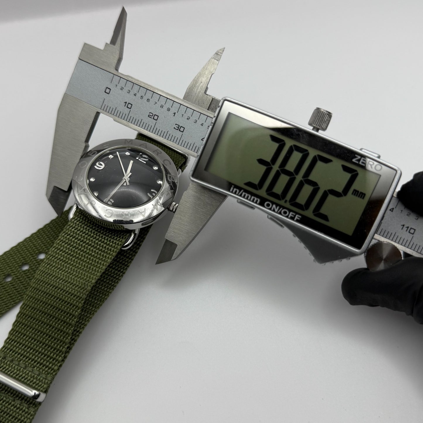 Marc by Marc Jacobs Men's Quartz Watch Black Dial Green Strap 36mm PARTS REPAIR