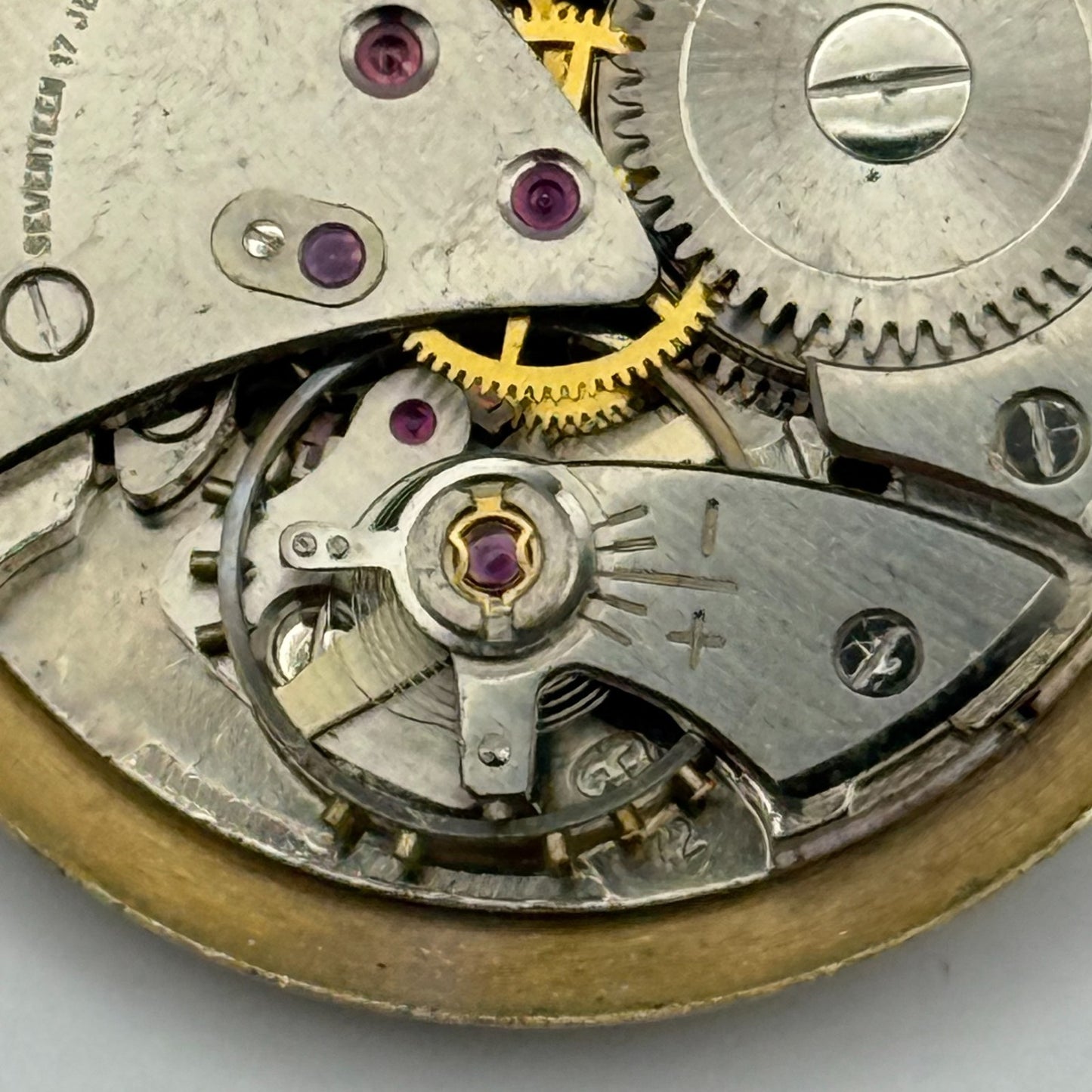 FHF 72 Watch Movement Verity Magnificent Manual Wind Vintage Parts Repair 25.9mm