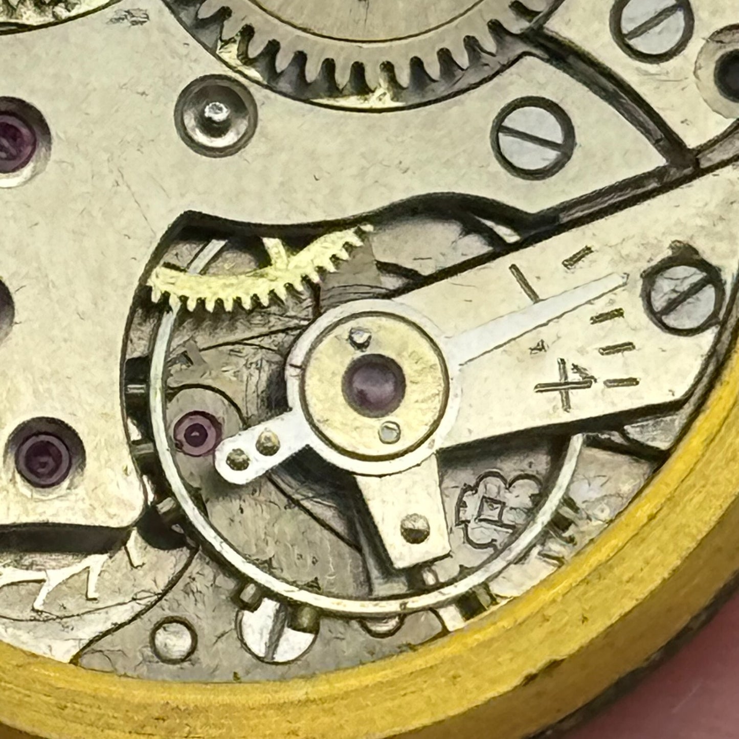 28.9mm Clarex Peseux 170 Balance Ok Watch Movement Swiss Vintage PARTS SPARES