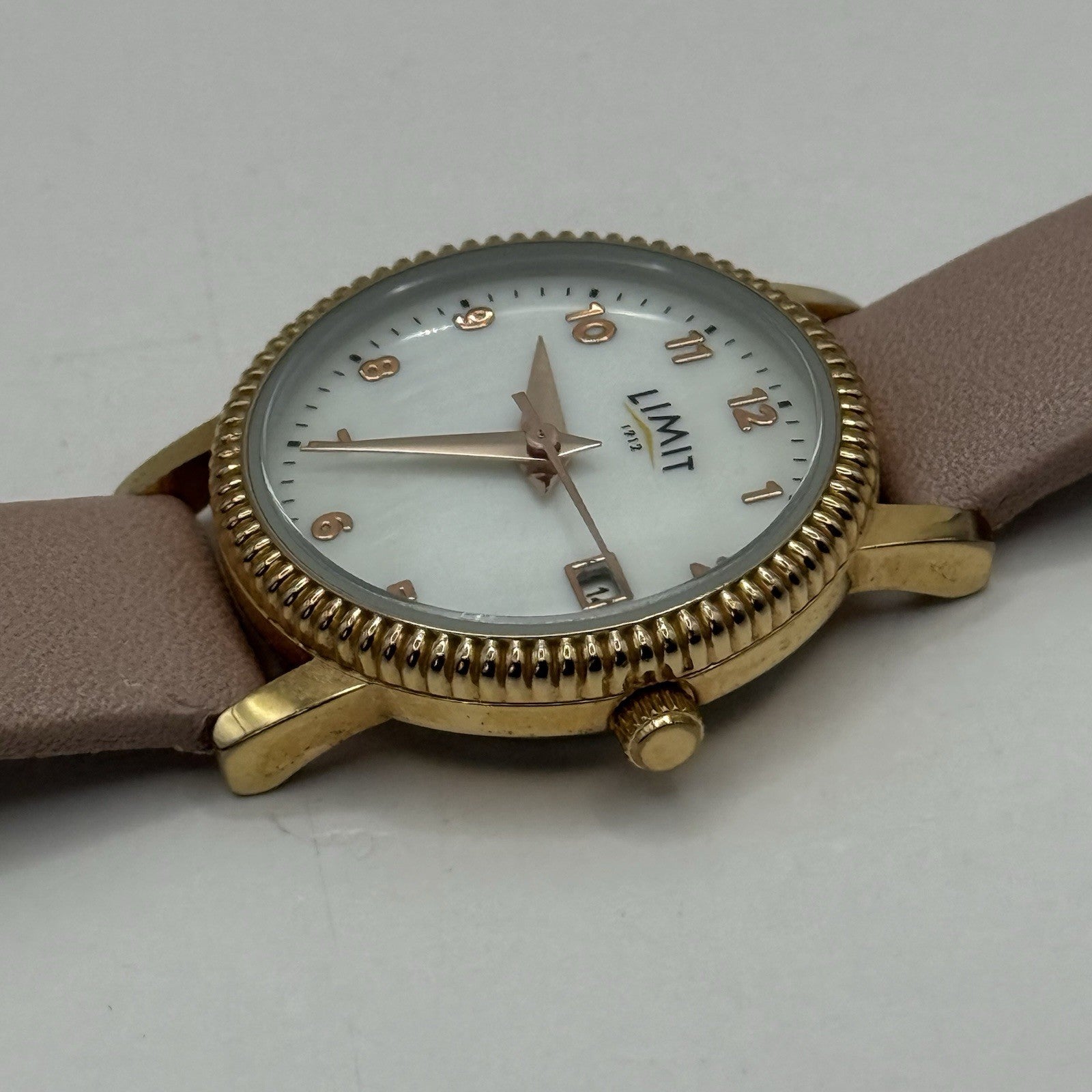 27mm Working Ladies Limit Mother Of Pearl Date Dial C-VJ22 Pink Quartz Watch