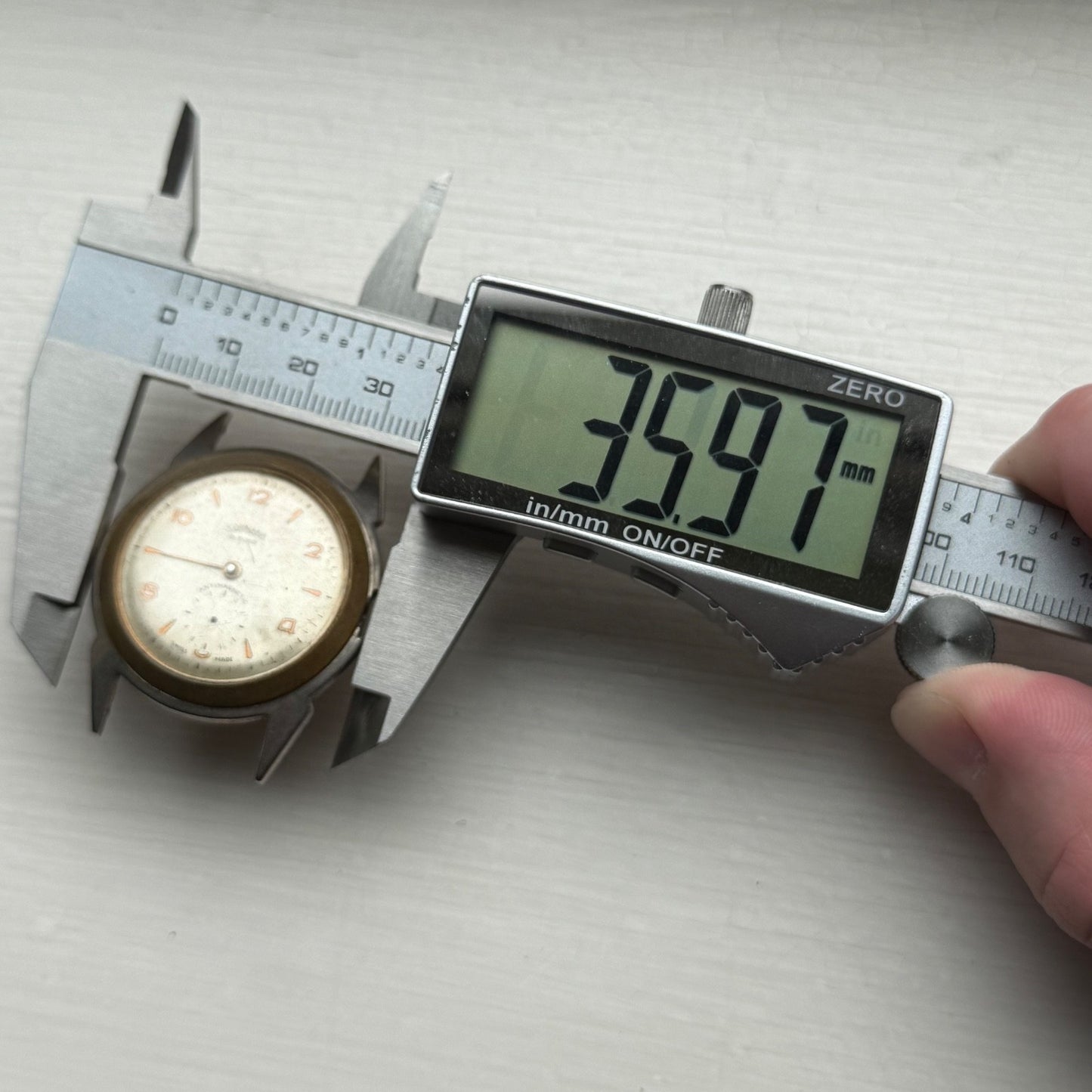 35mm Vintage Sornana 15 Rubis Swiss EB? Manual Wind Watch FOR PARTS / REPAIR