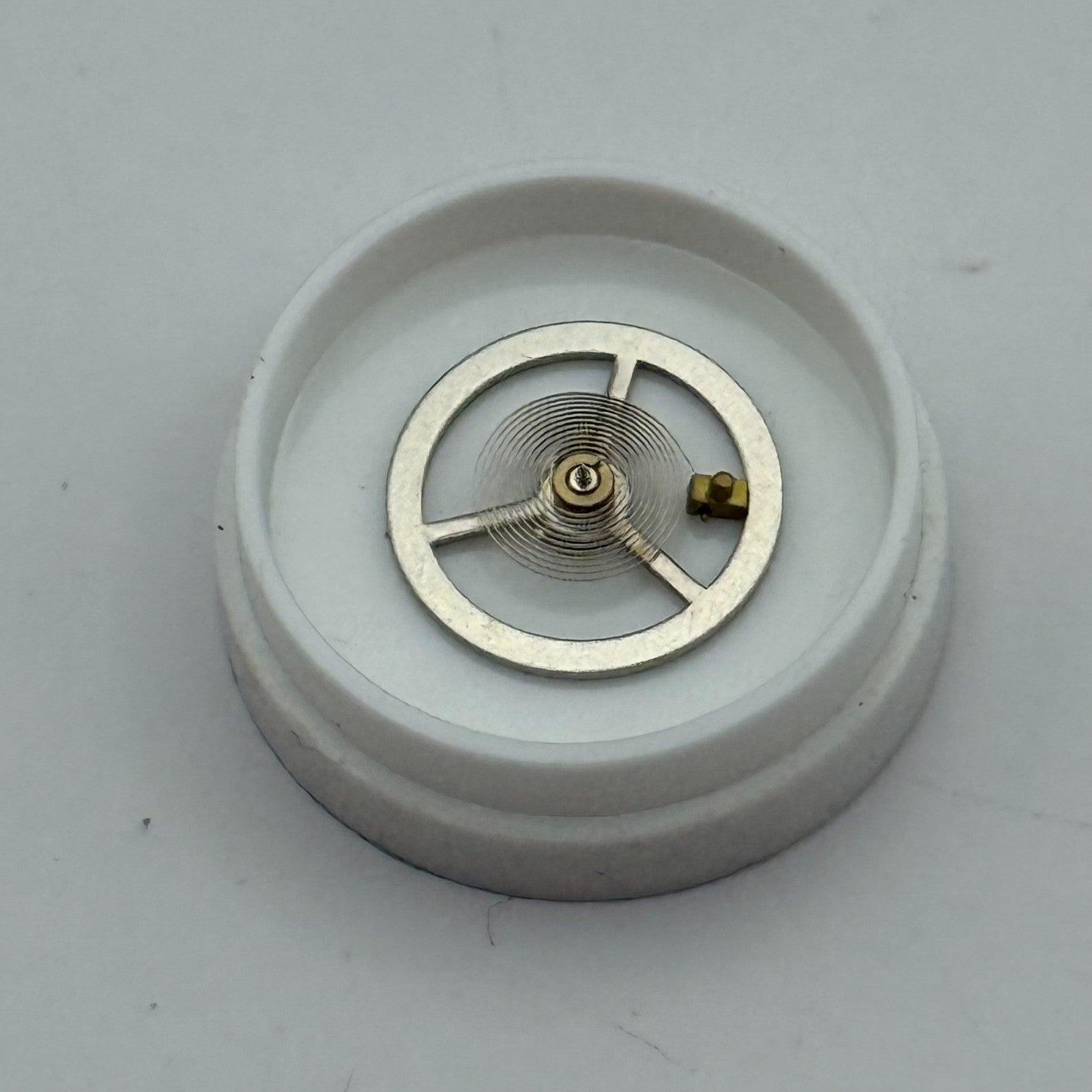 Desa 320 Balance Wheel Complete And Spring  a dgt. 1607 Watch Movement Parts NOS