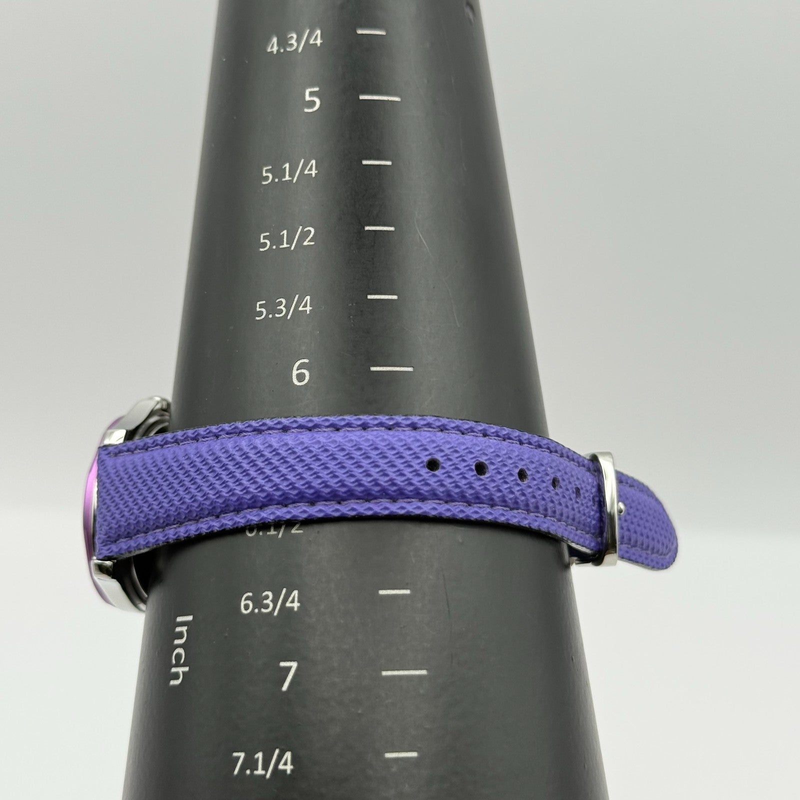 Lorus Quartz Watch White Dial Purple Strap Bezel Japan Working 26mm New Battery