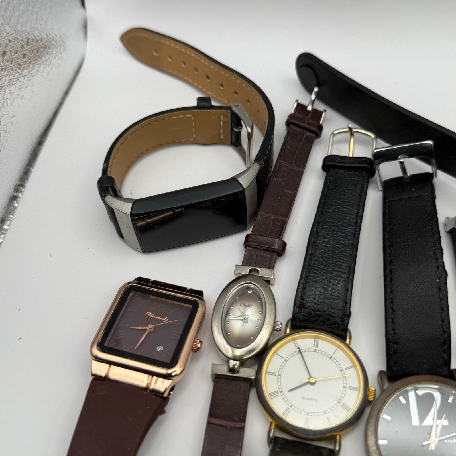 Bundle Of 15 Quartz Watches Job Lot Modern / Vintage Untested Parts / Repair