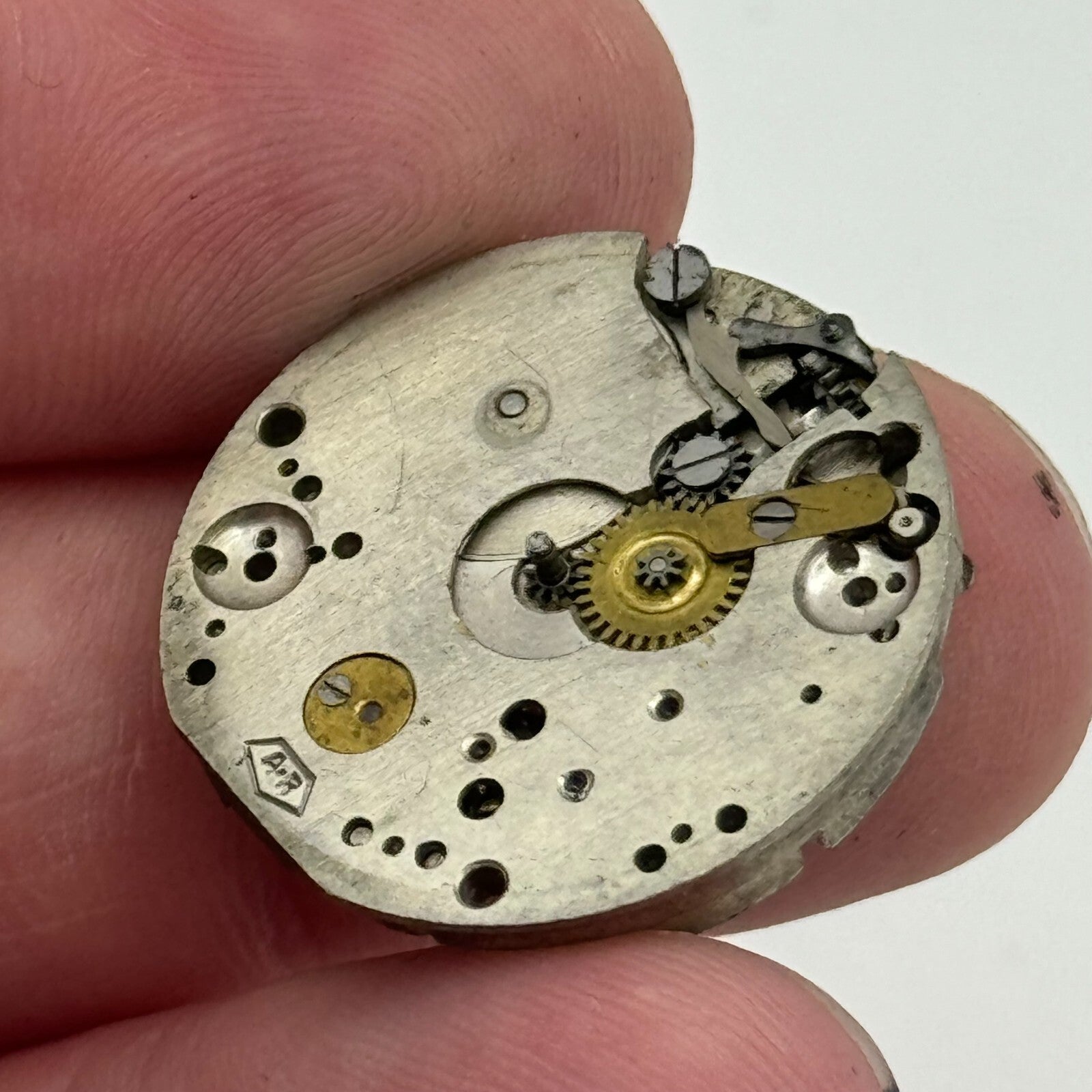 23.8mm Enicar AR Balance Intact Manual Wind 15 Jewels Watch Movement PARTS SPARE