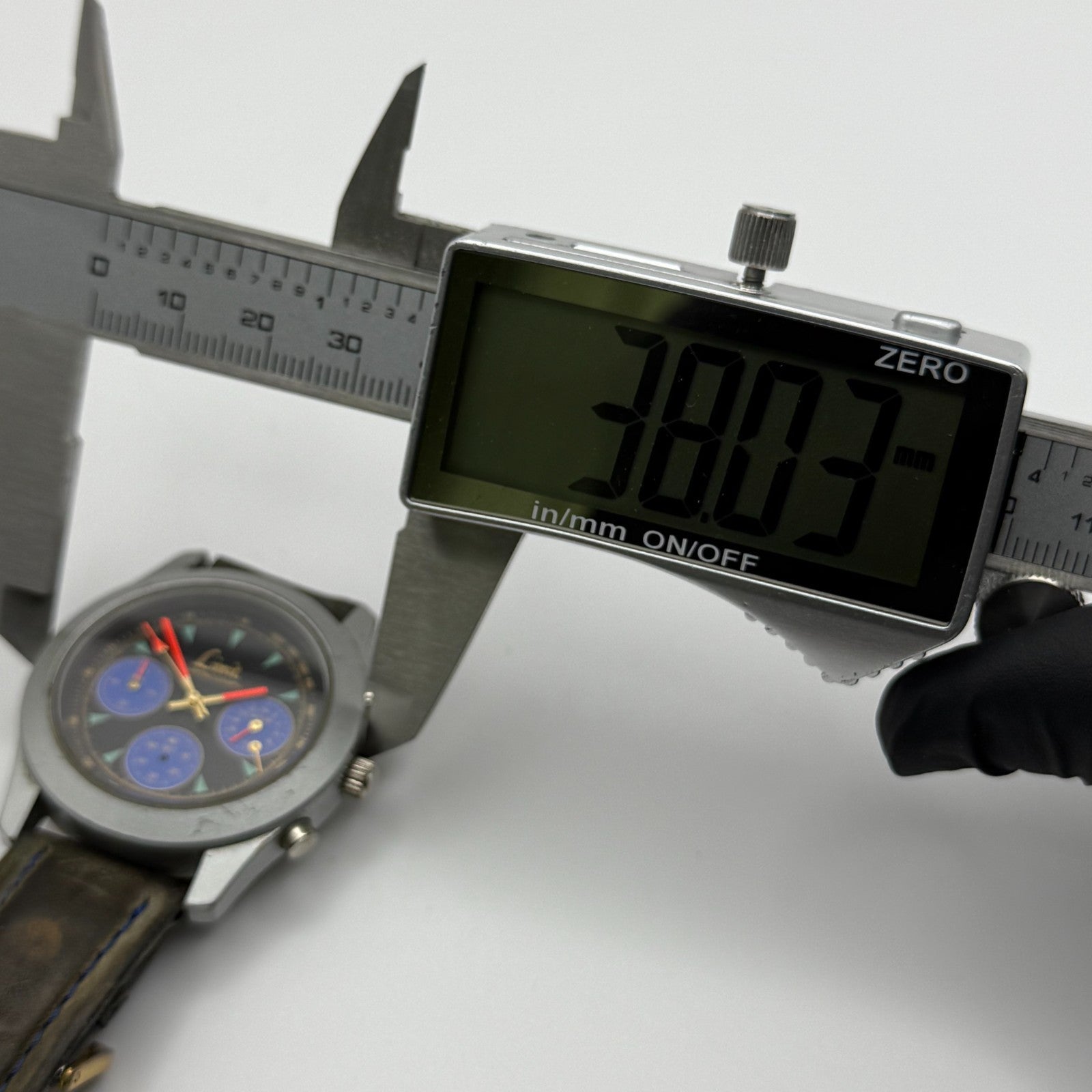 Limit Men's Chronograph Quartz Watch Subdial 38mm Working To REPAIR