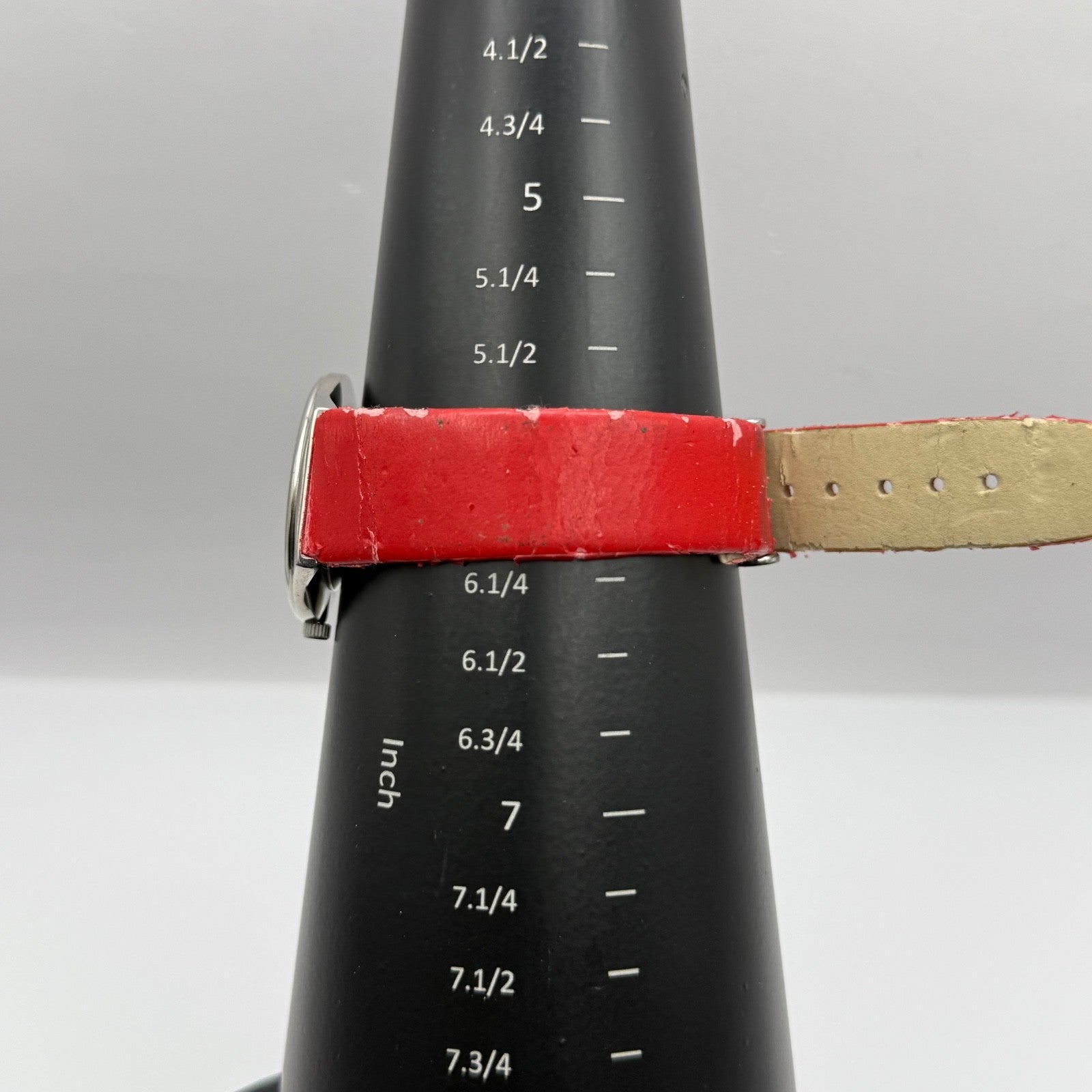 32mm Working Valentin Ramos Ladies 32mm Quartz Watch Needs New Strap Red Dial