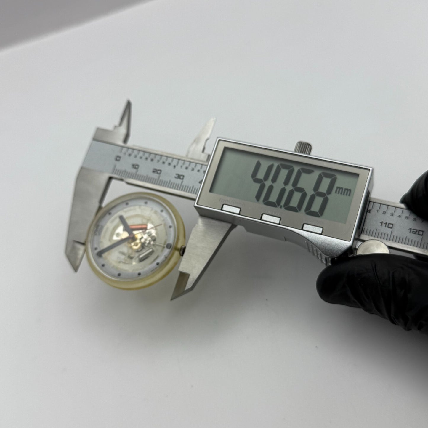 39mm Vintage 1987 Swatch Pop BK102 Hot Turq Watch UNTESTED PARTS REPAIR